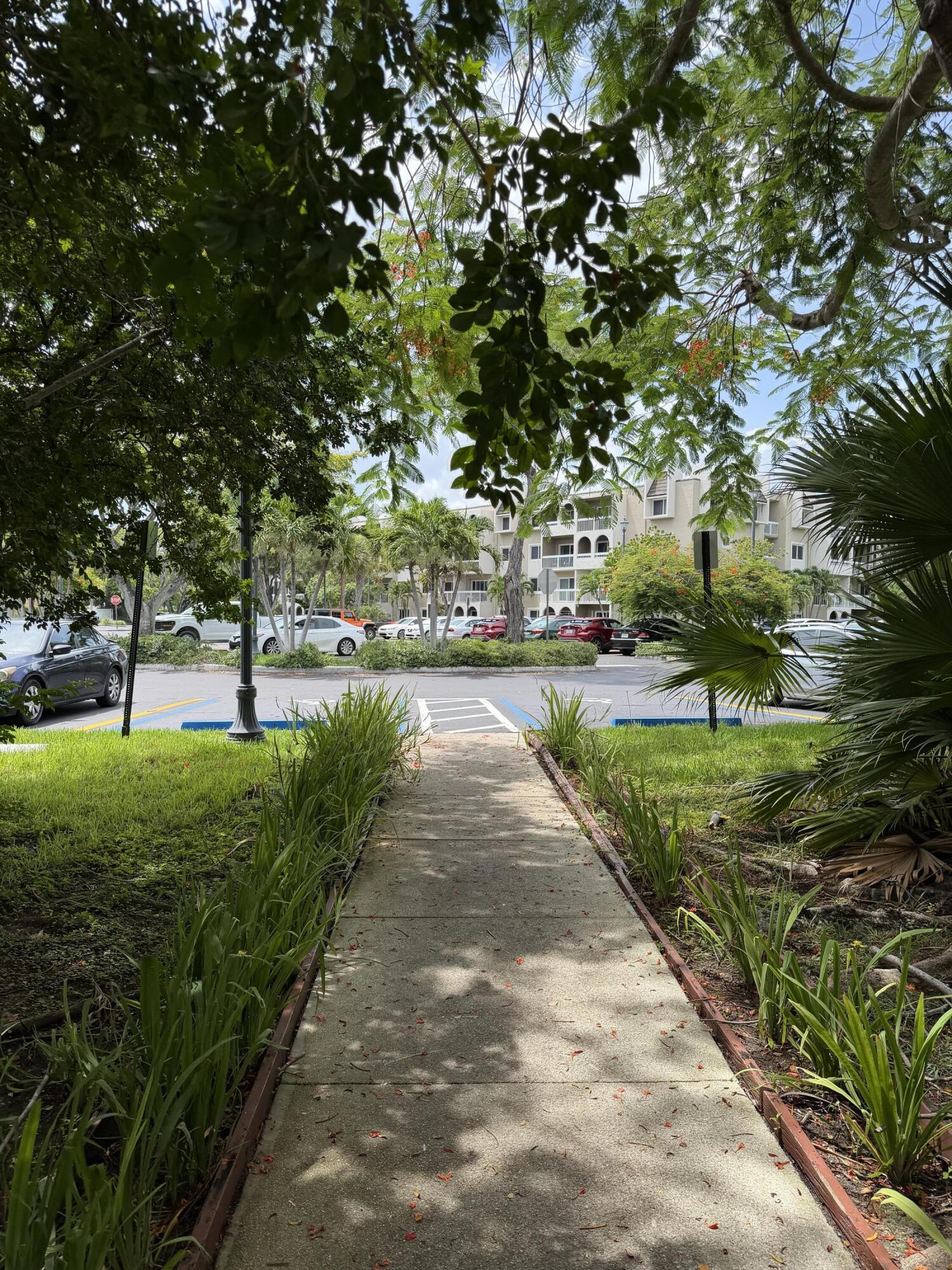 7850 Camino Real O-201