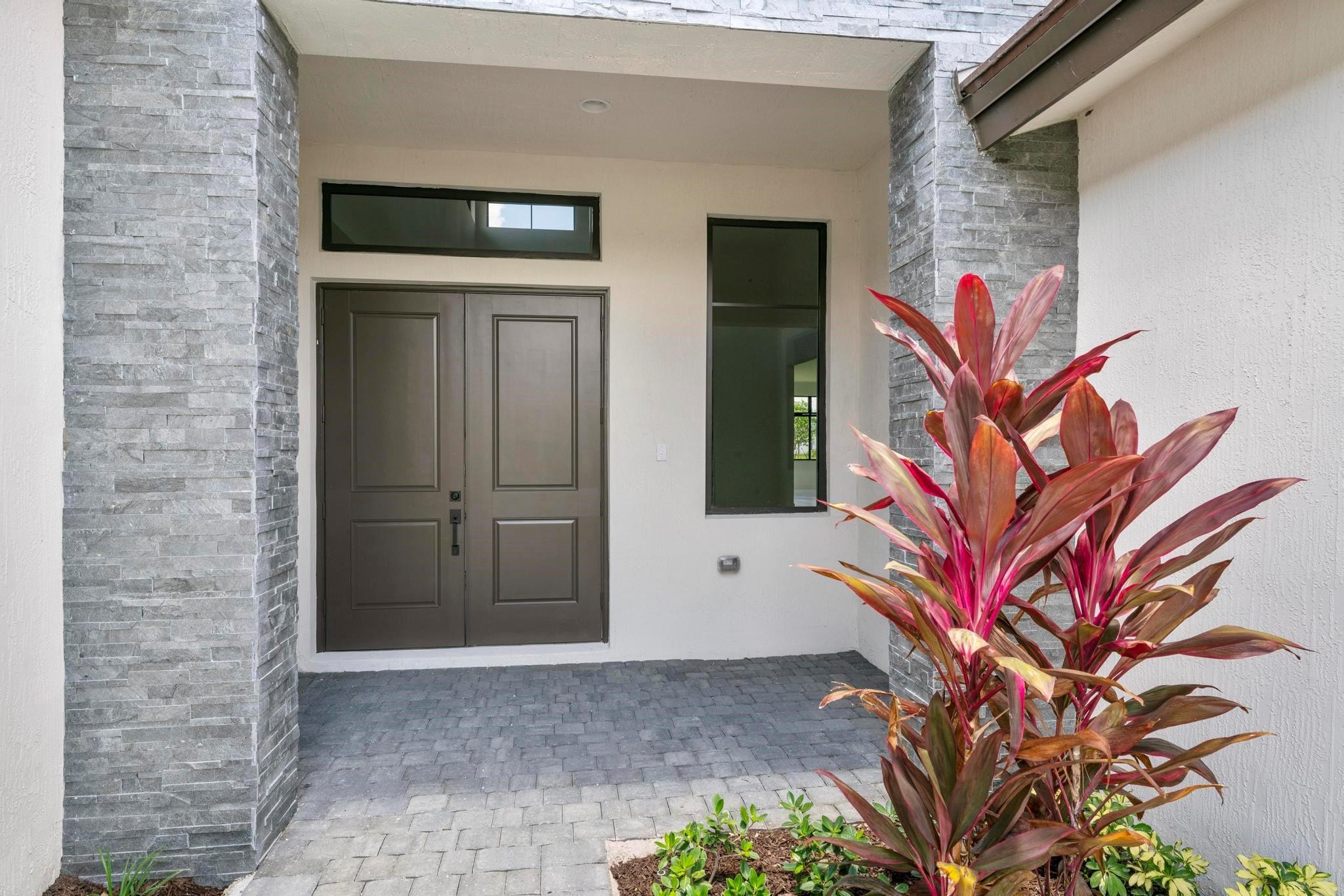 2335 SW 122nd Terrace