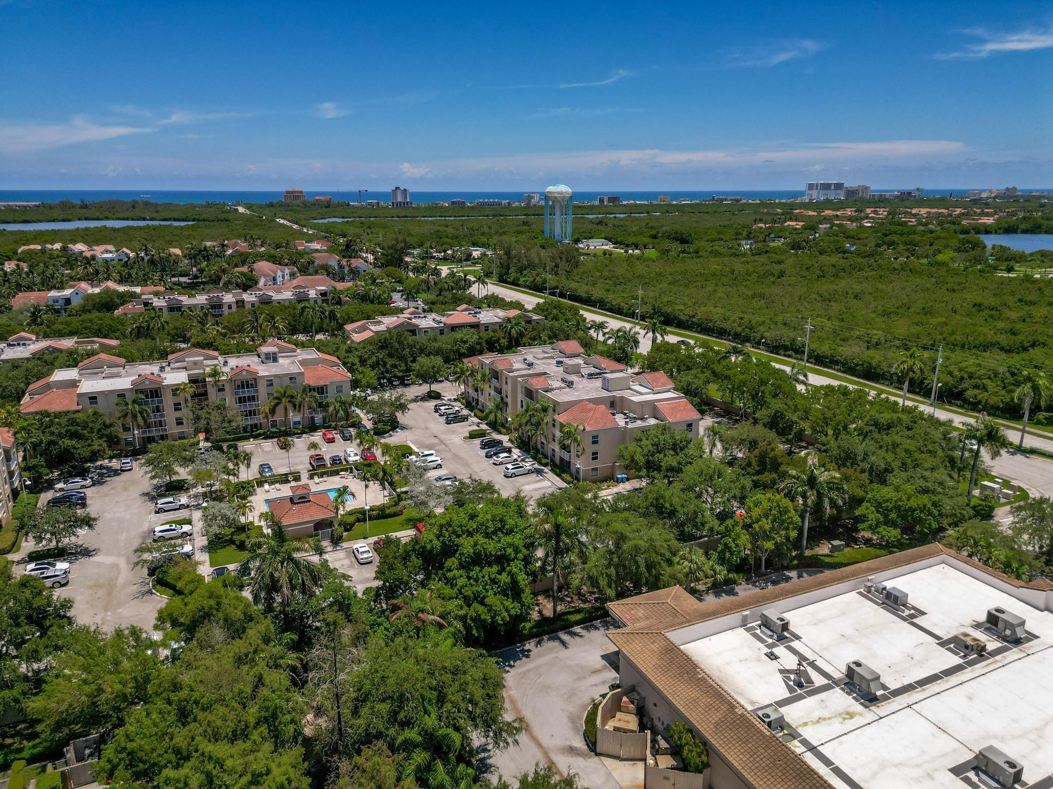 509 E Sheridan Street 108