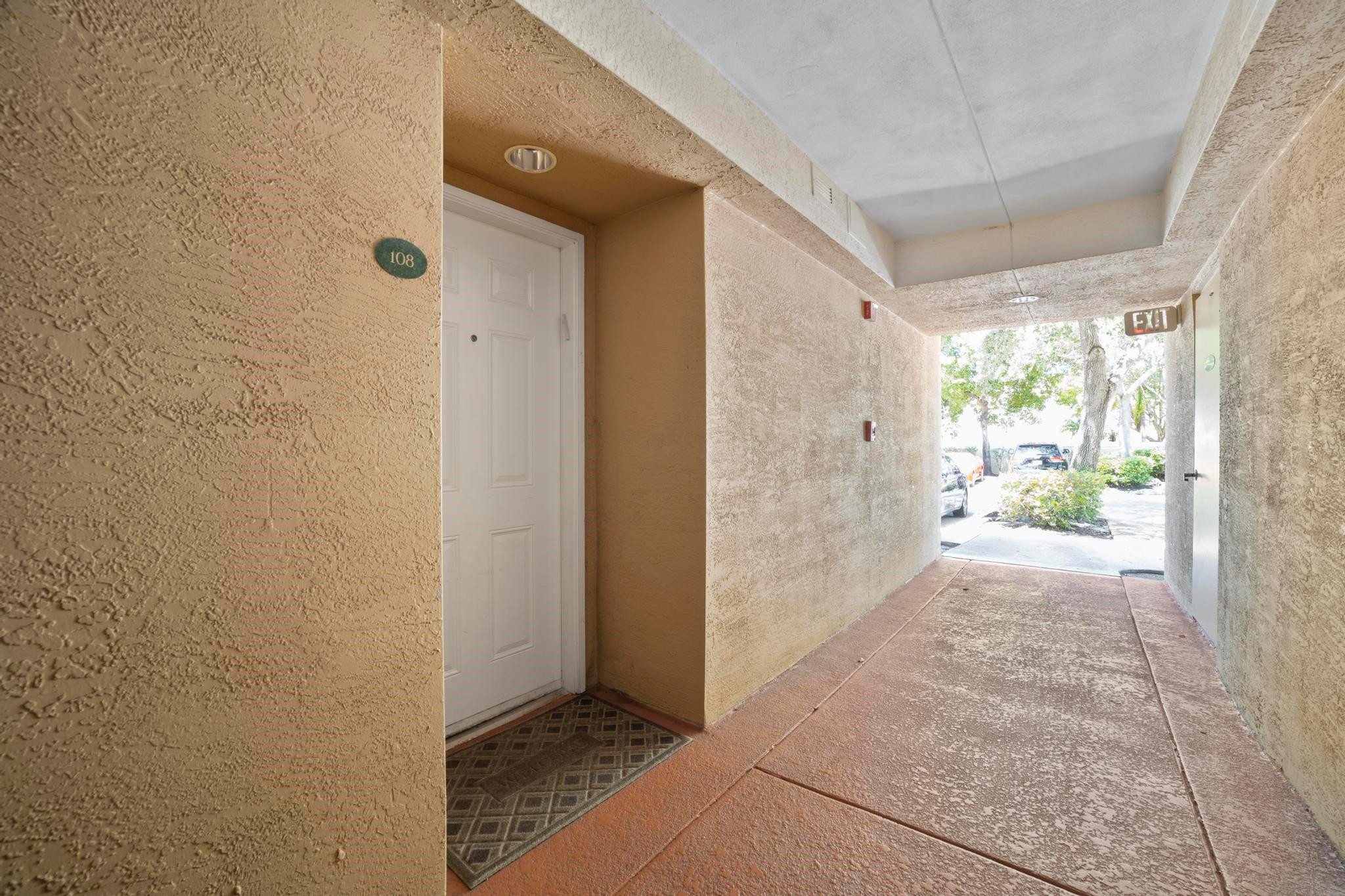 509 E Sheridan Street 108