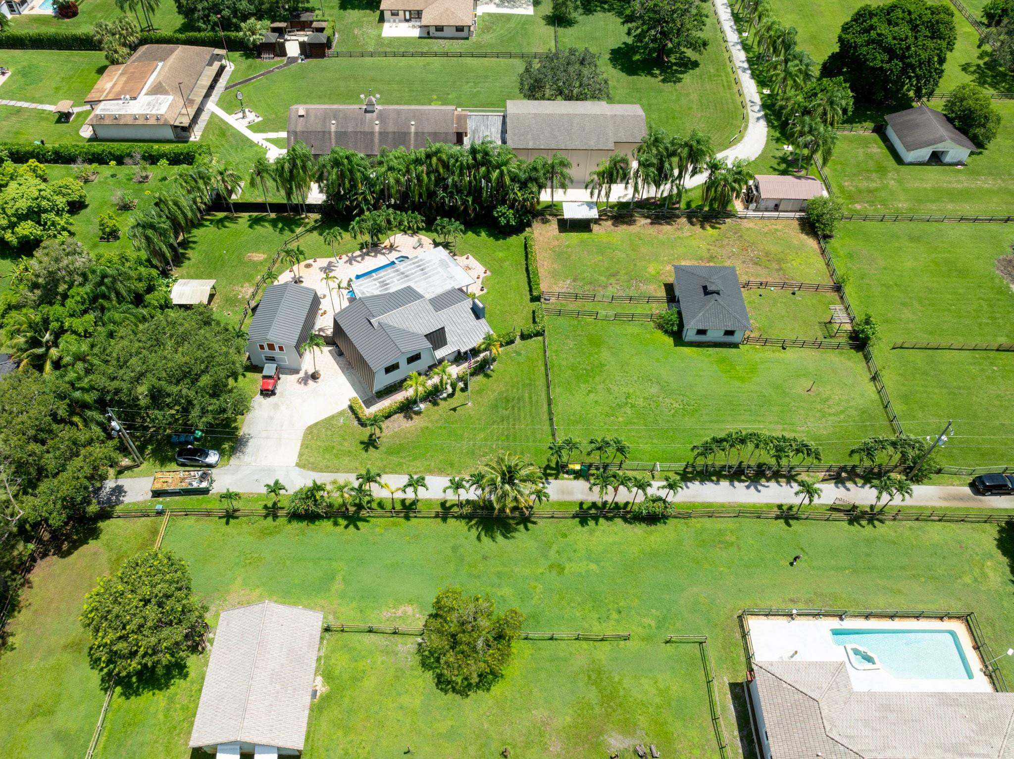 1250 NW 118 Avenue