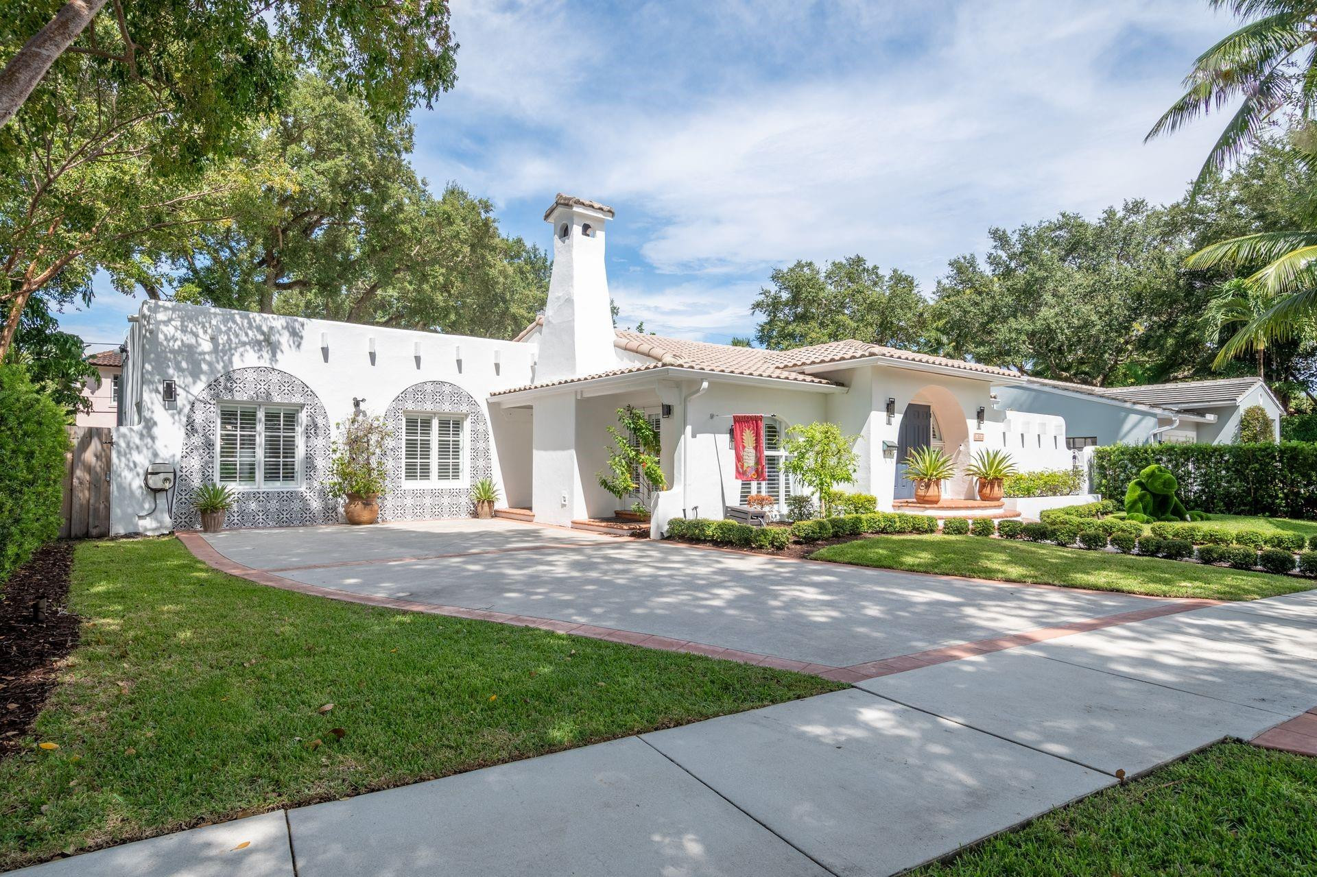 1001 SE 5th Court