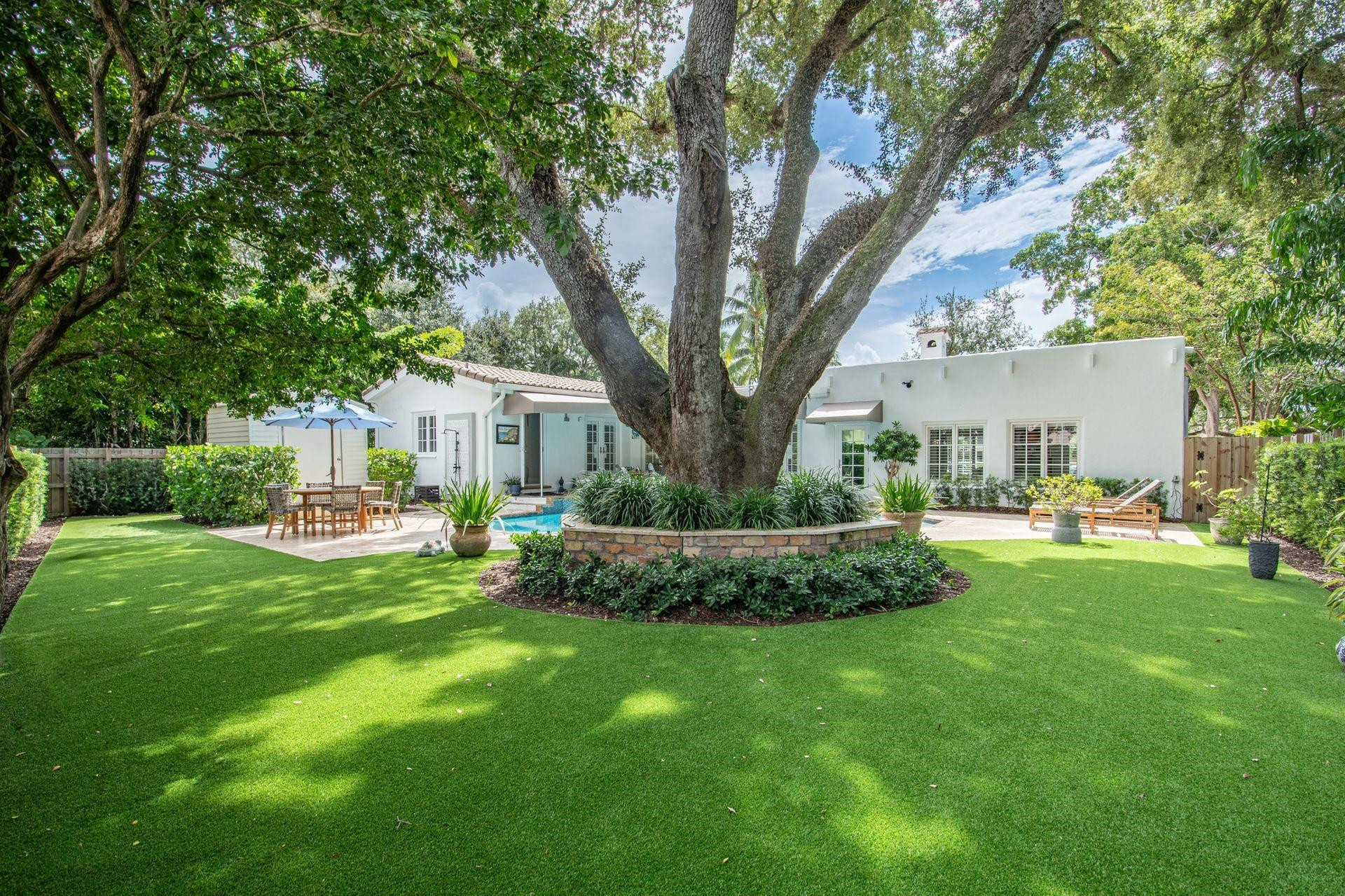 1001 SE 5th Court