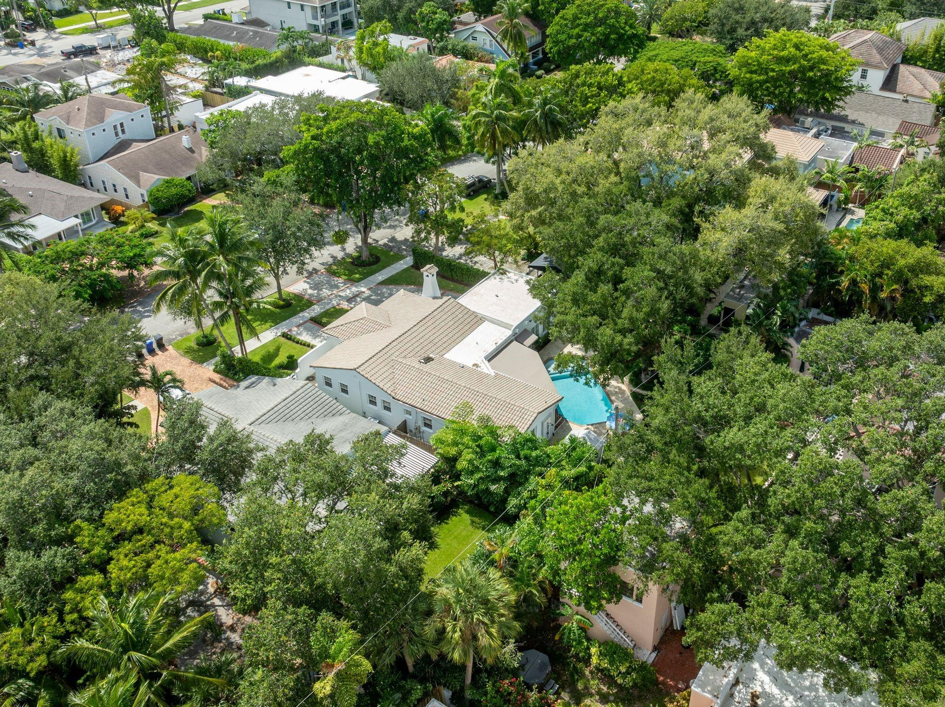 1001 SE 5th Court