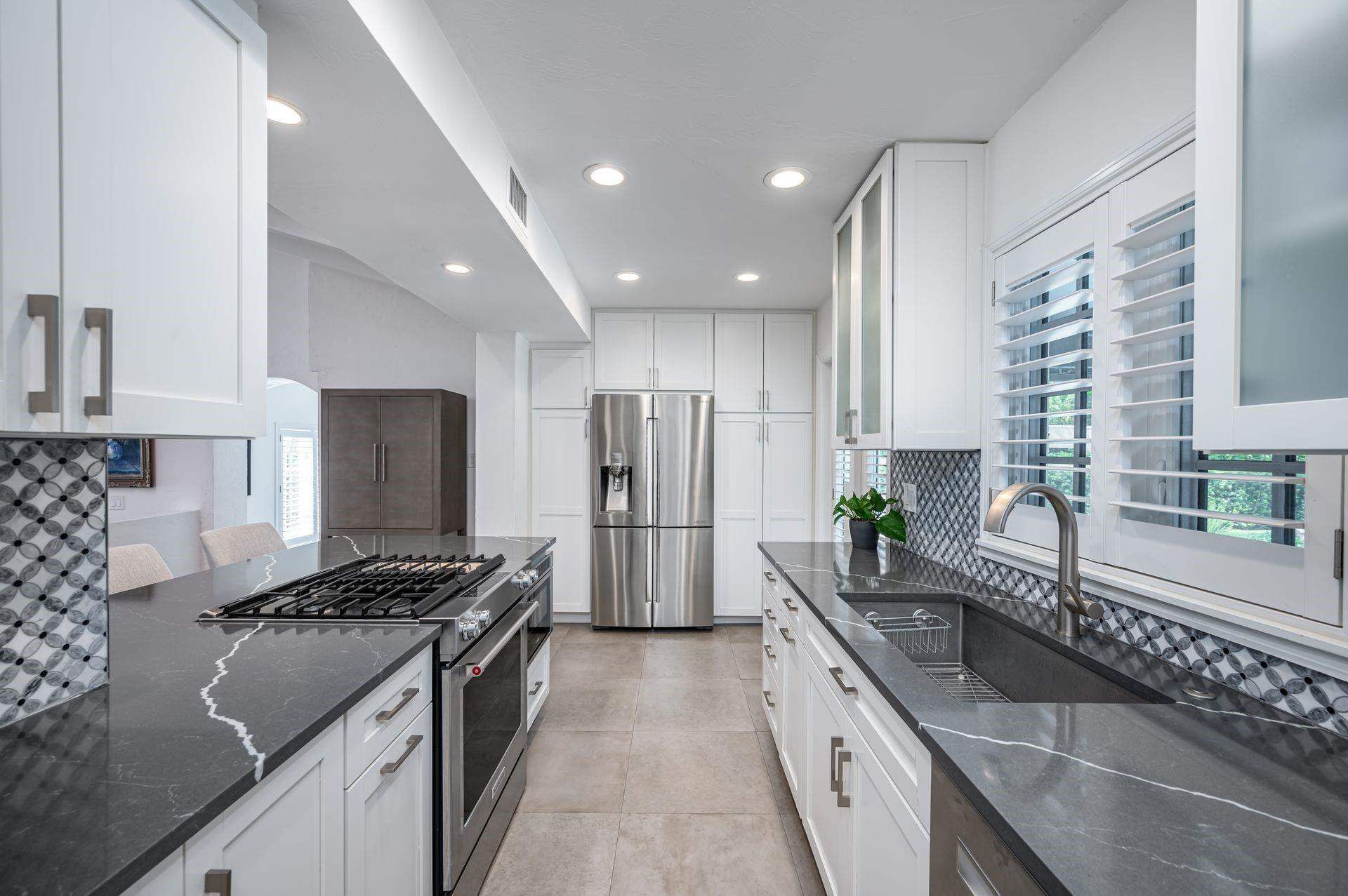 1001 SE 5th Court