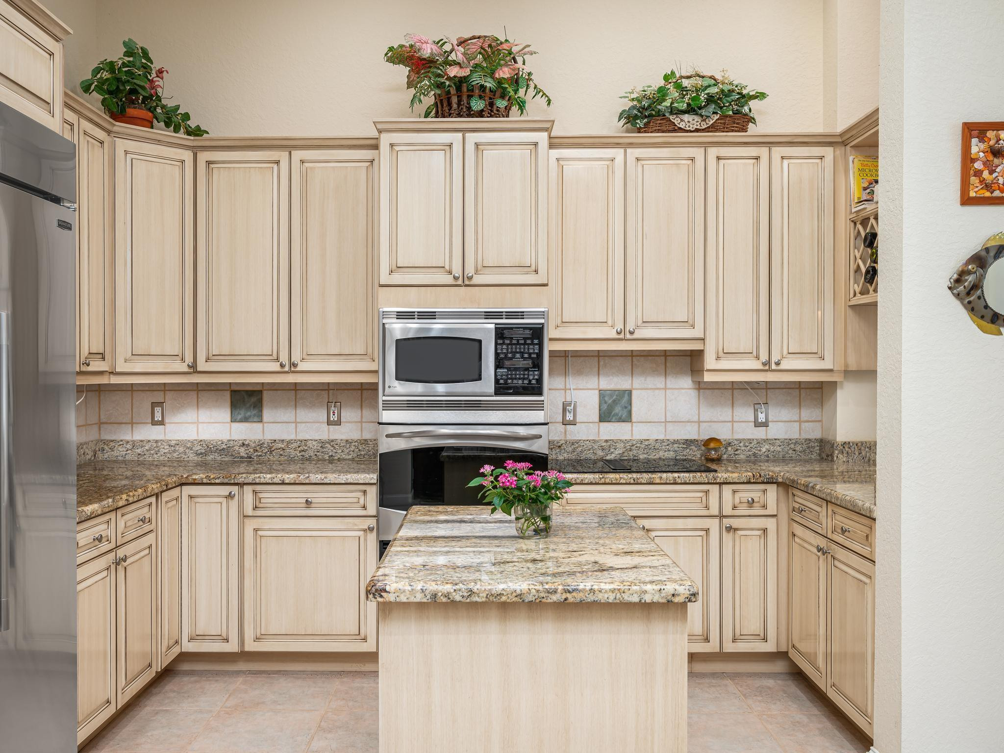 10613 Indian Trail
