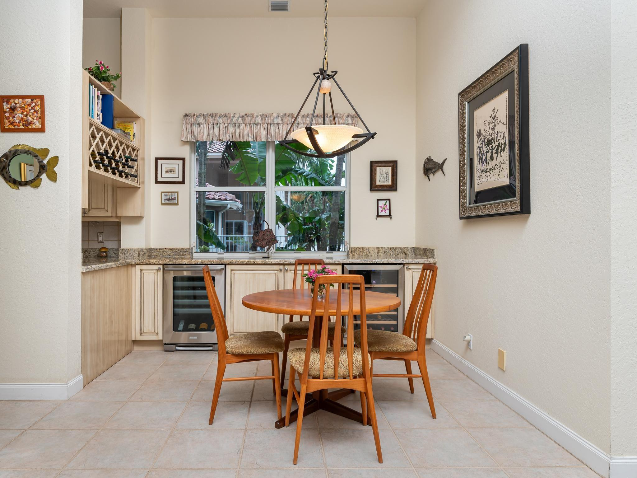 10613 Indian Trail