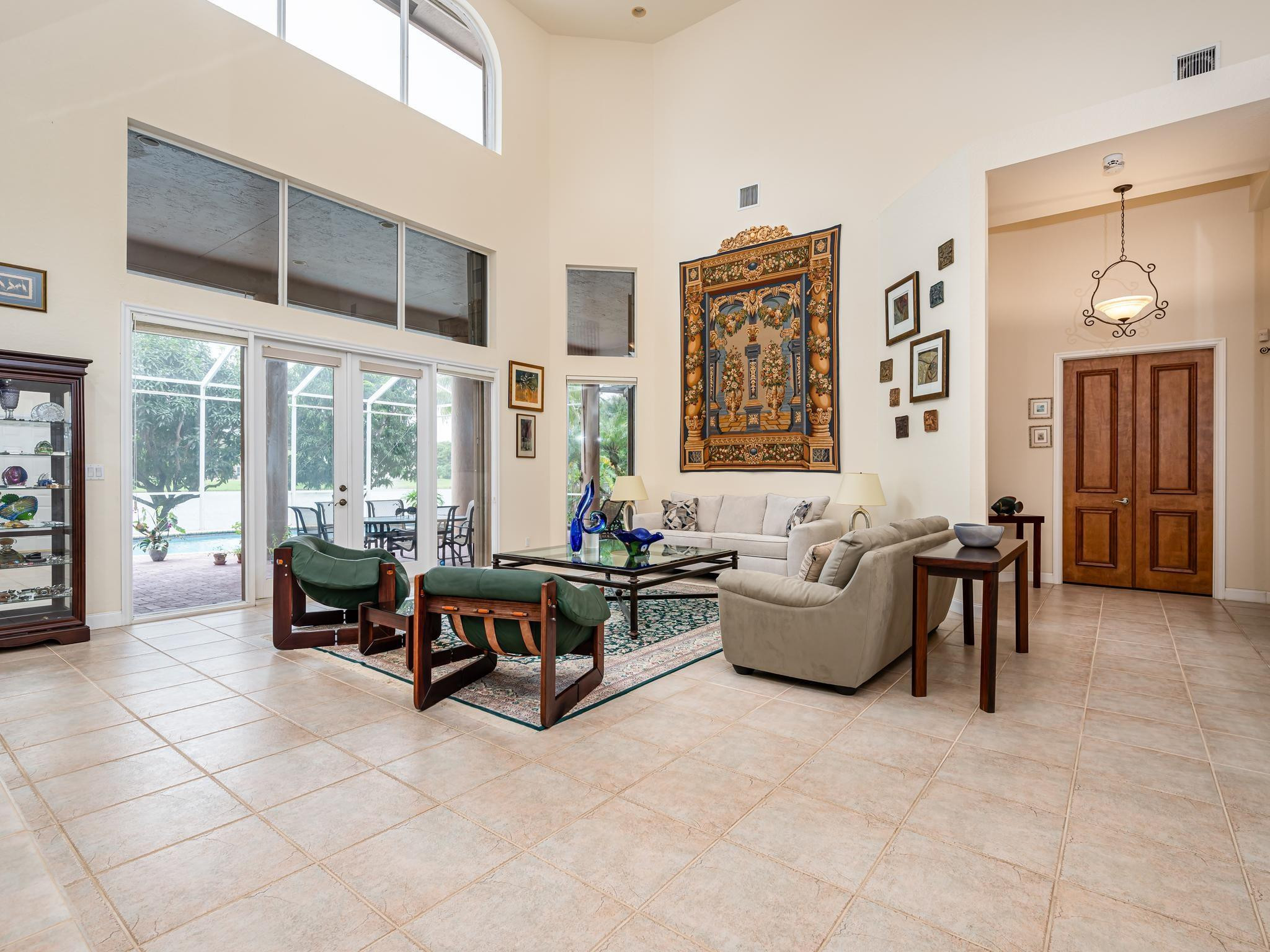 10613 Indian Trail