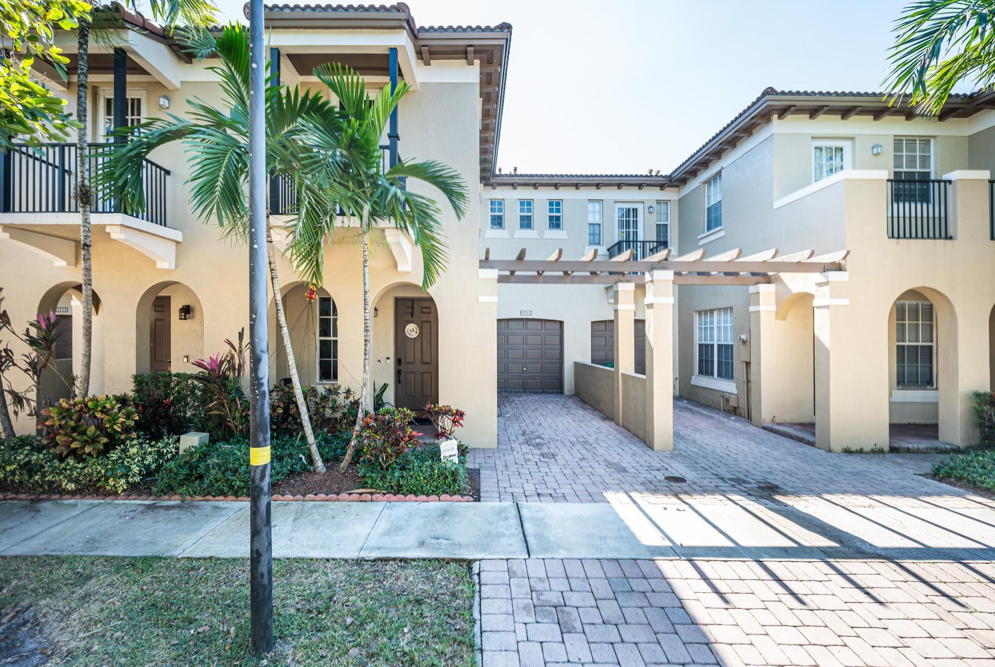 8666 Blaze Court