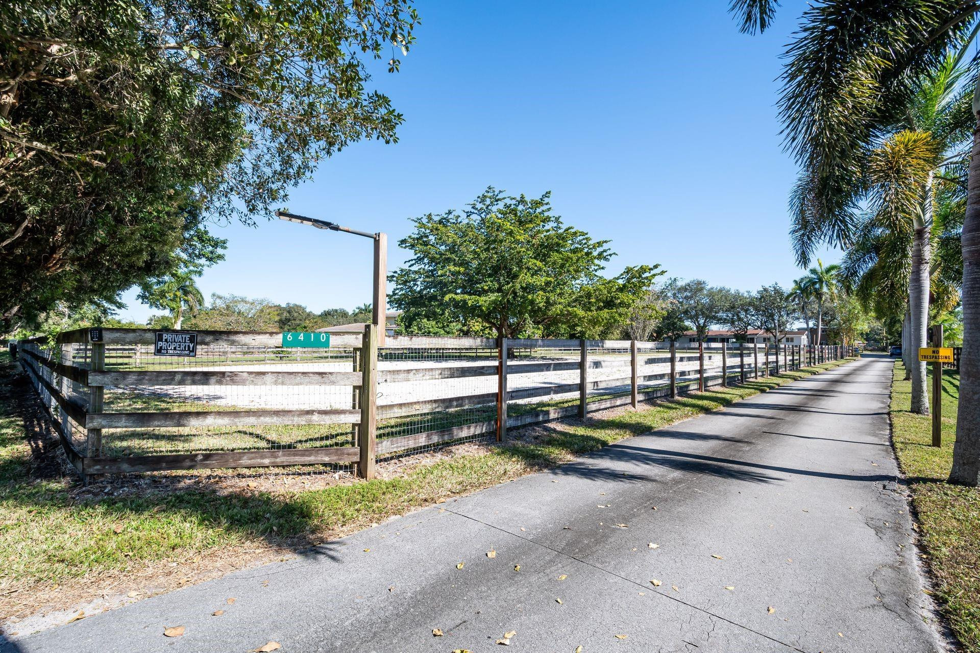 6410 Melaleuca Road