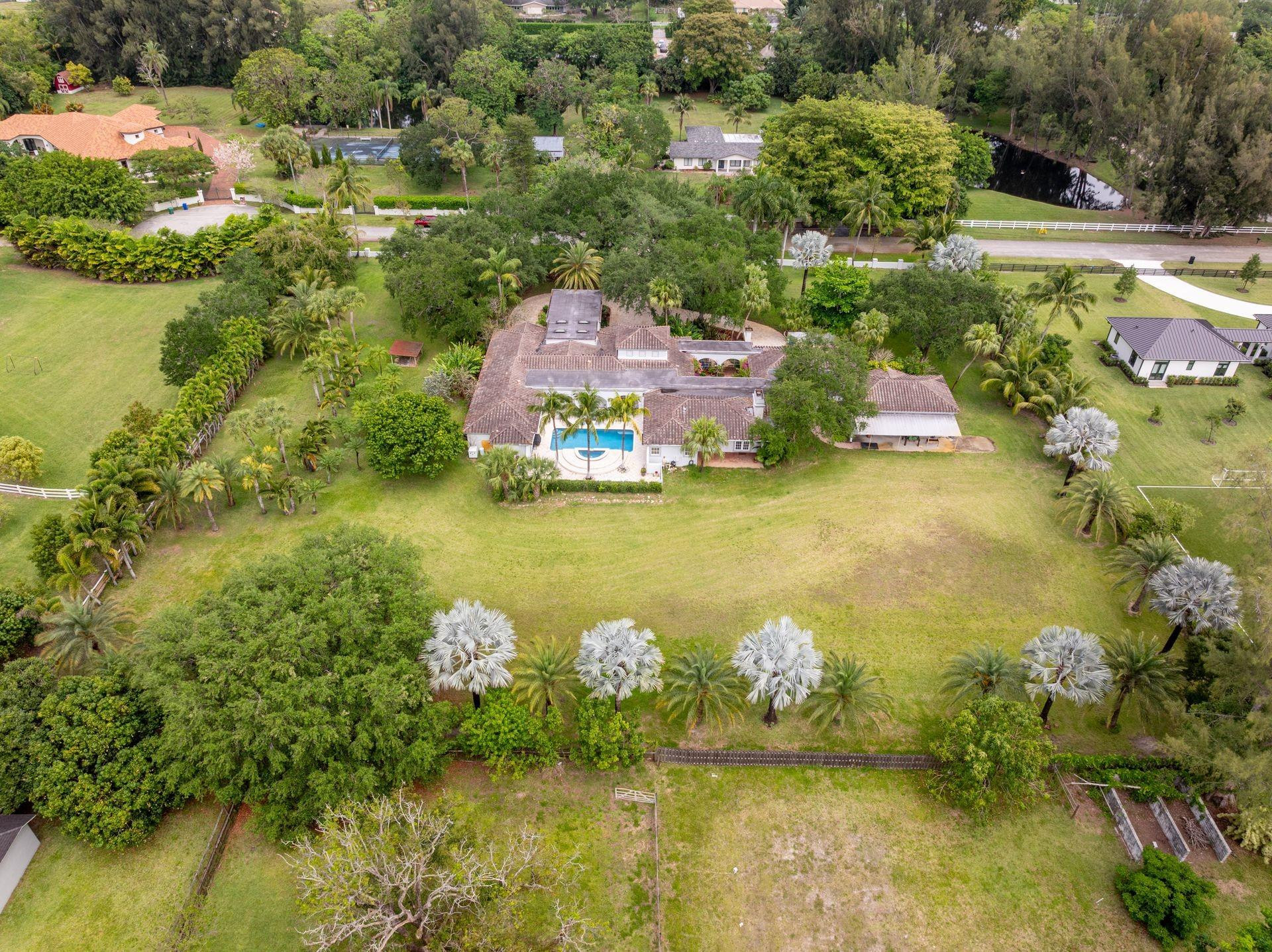 14300 Lake Lane