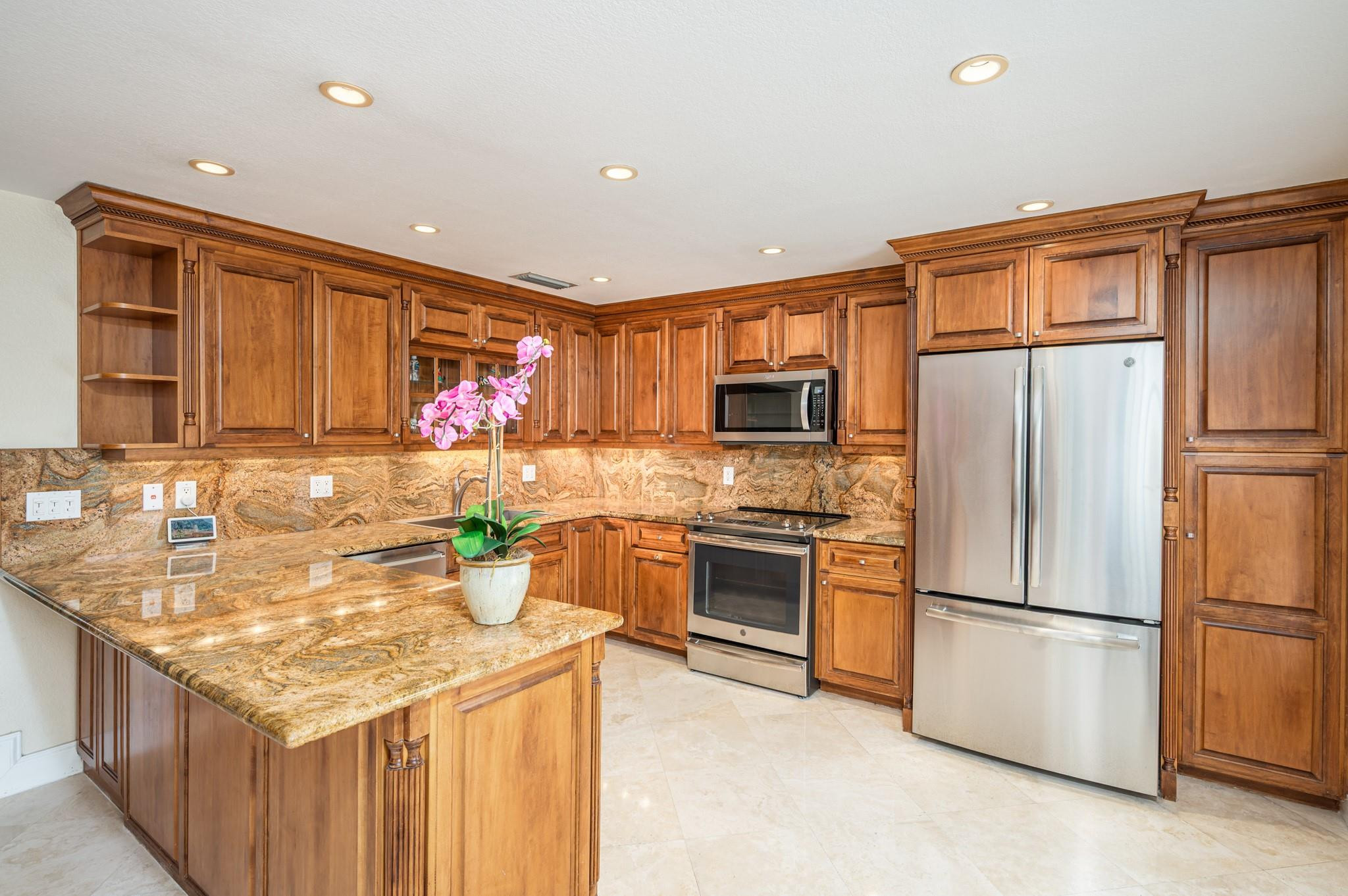 5161 Thoroughbred Lane
