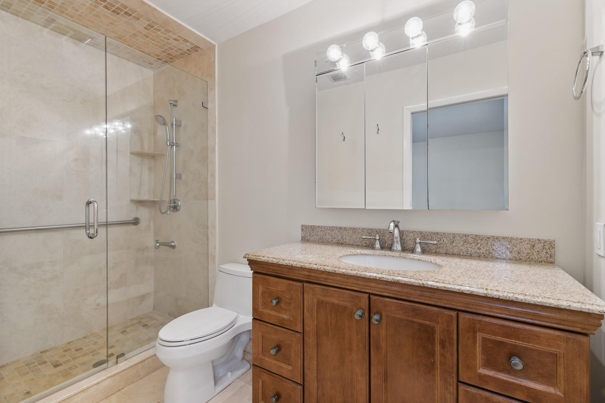 5161 Thoroughbred Lane
