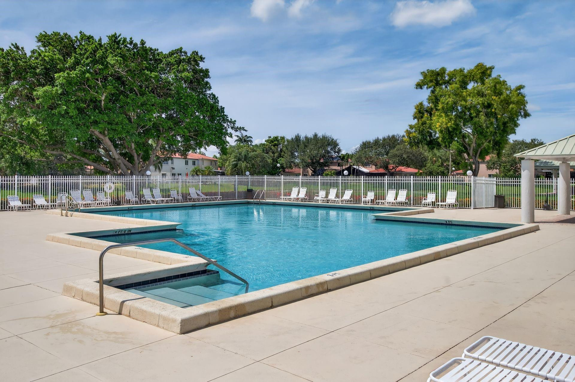 10775 SW 15th Place