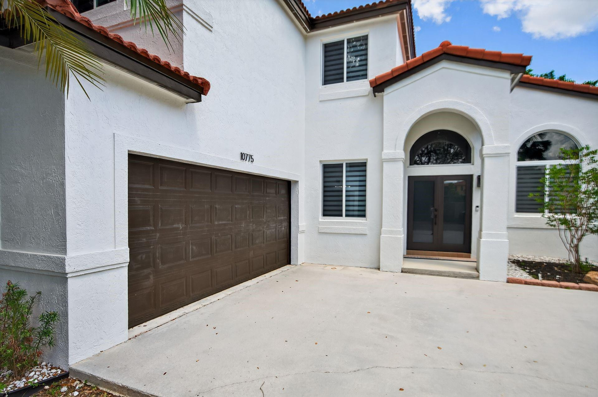 10775 SW 15th Place