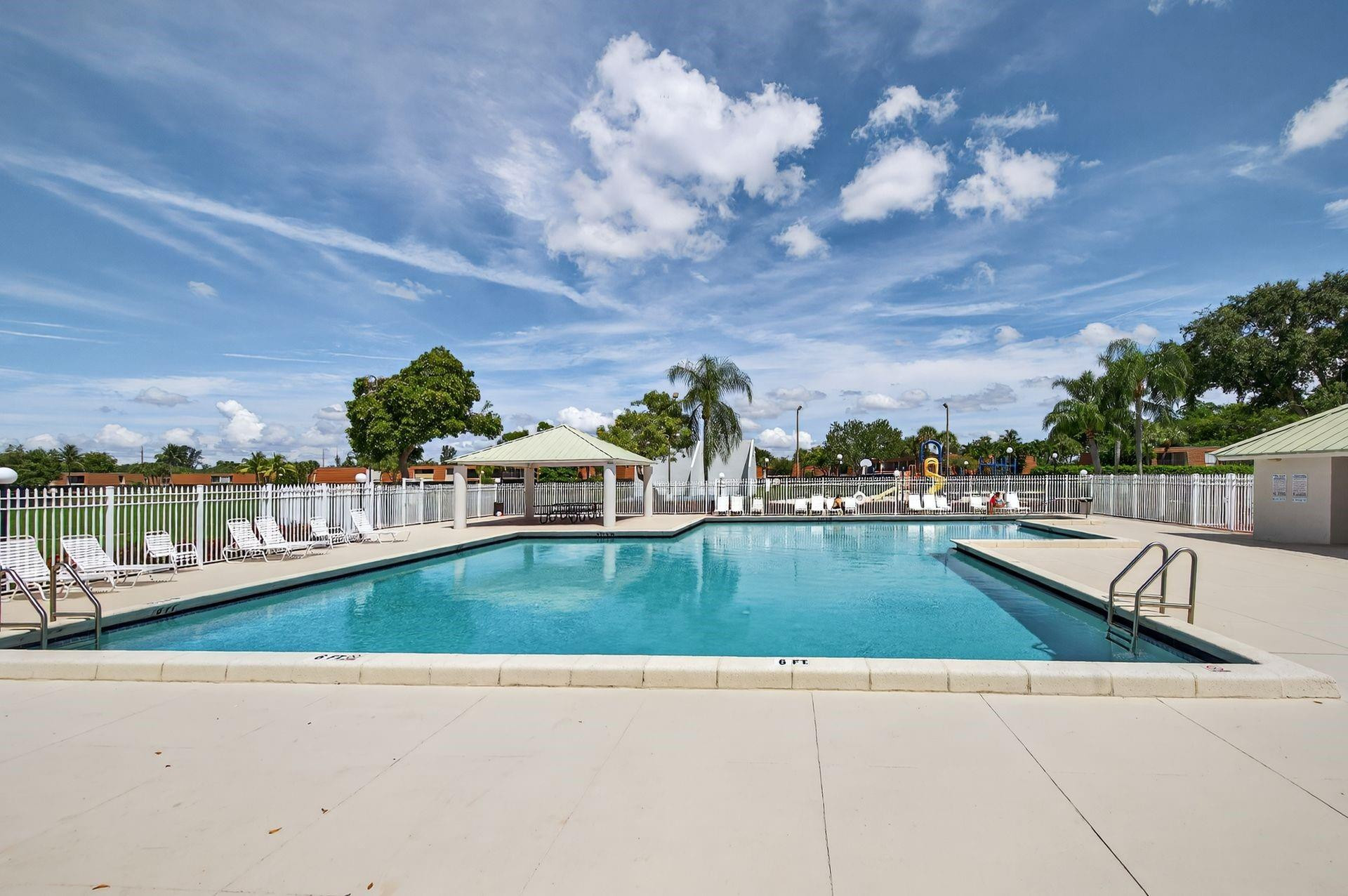 10775 SW 15th Place