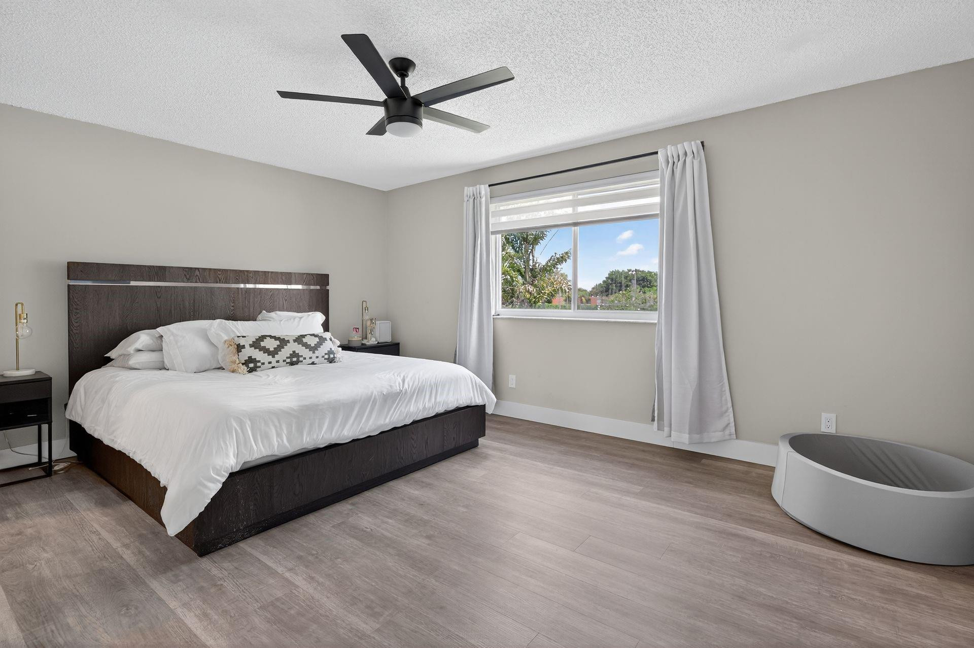 10775 SW 15th Place