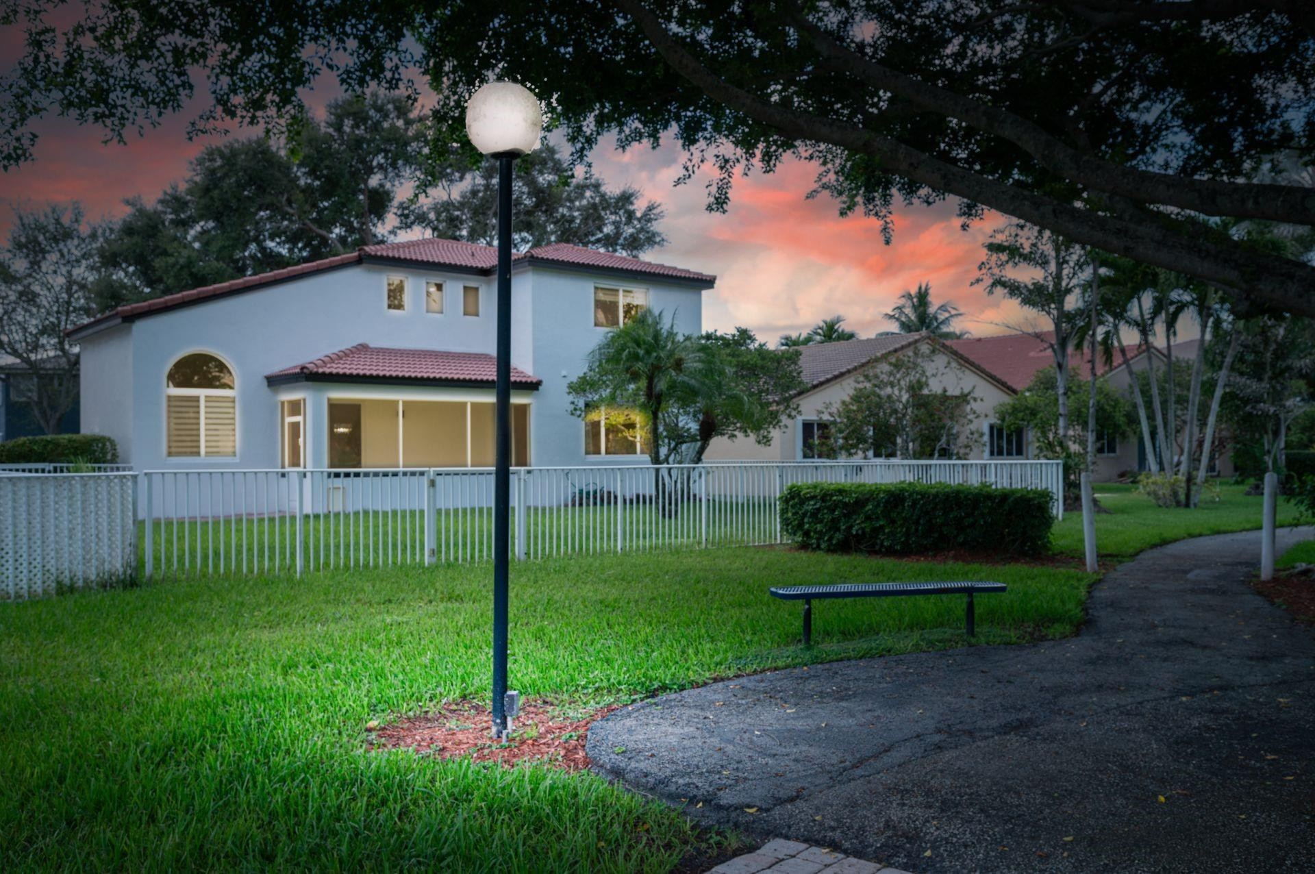 10775 SW 15th Place