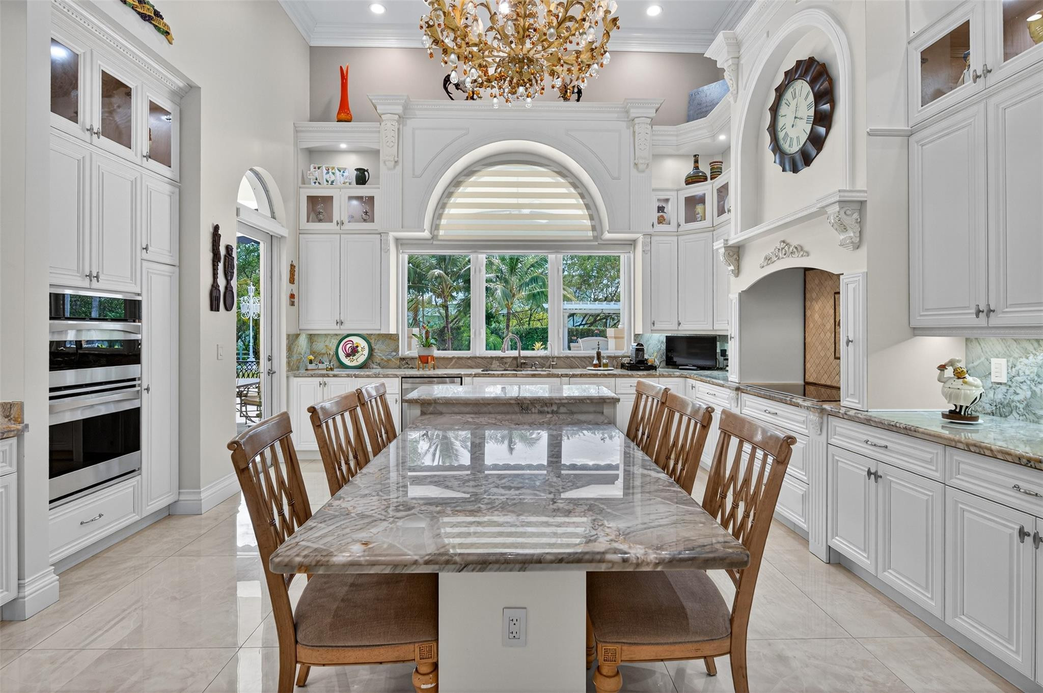 5801 Estates Drive