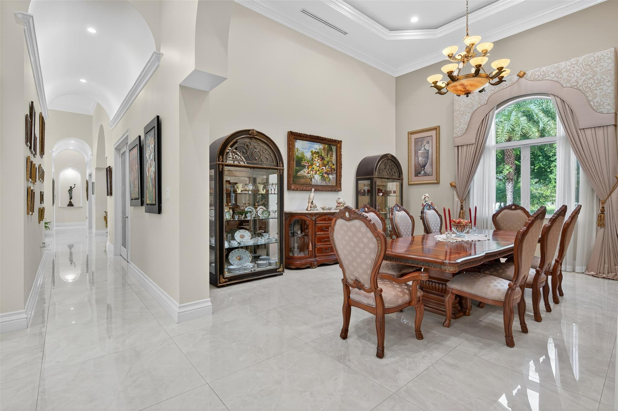 5801 Estates Drive