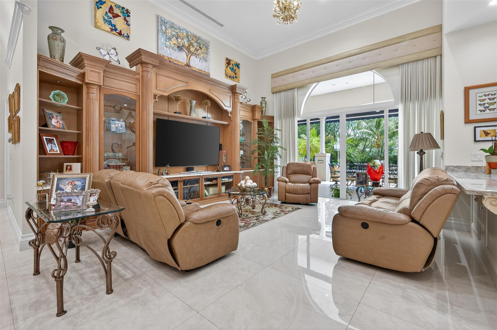 5801 Estates Drive