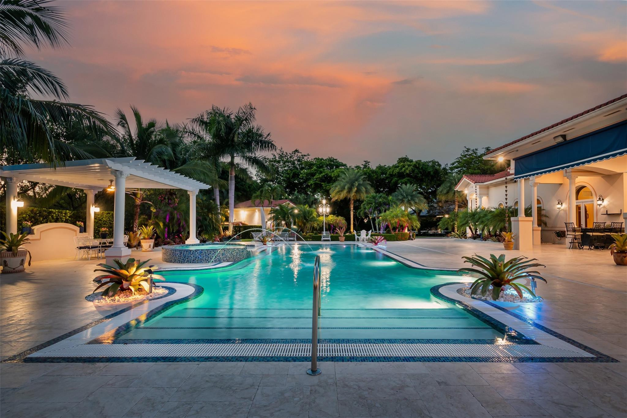 5801 Estates Drive