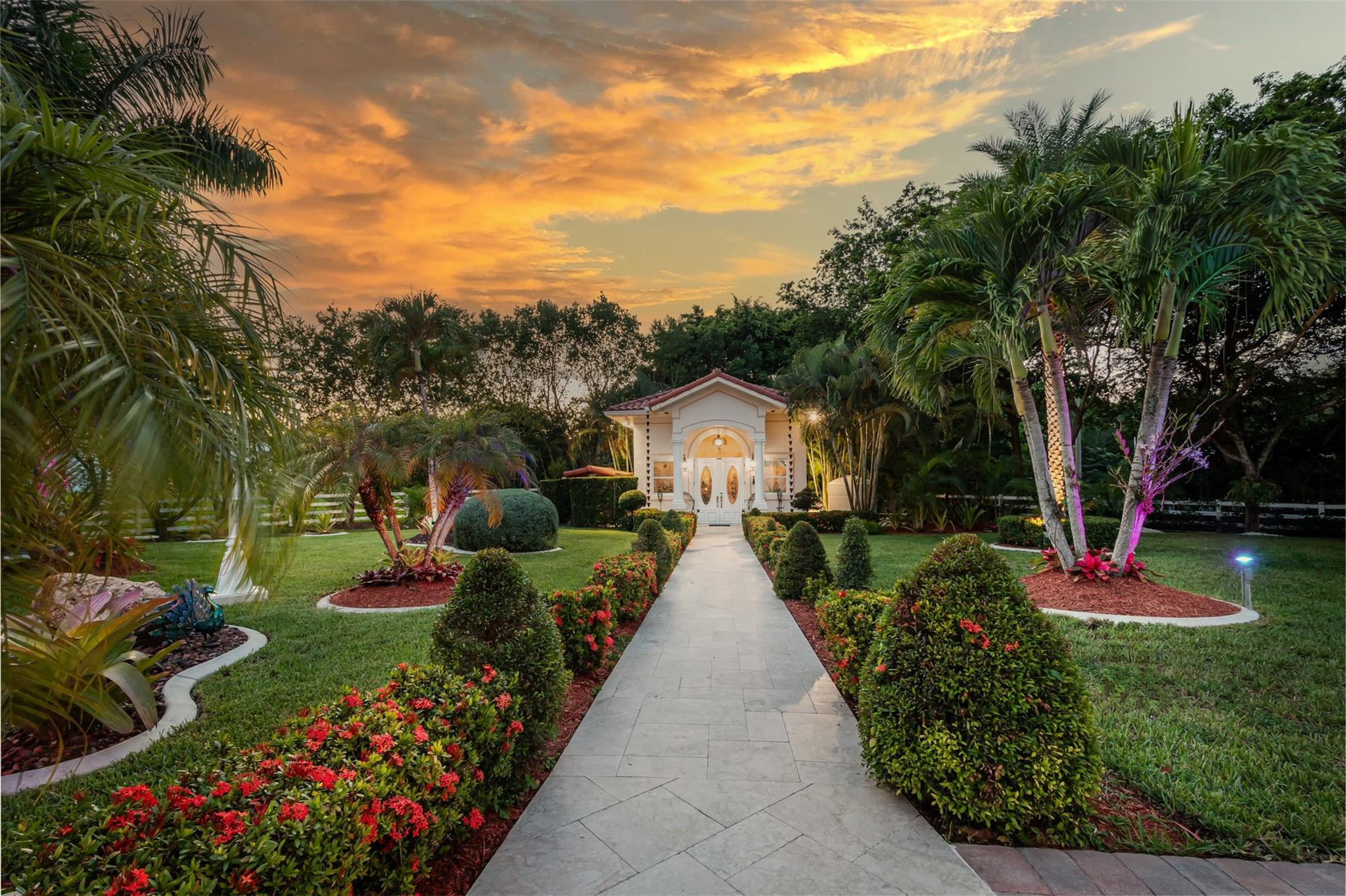 5801 Estates Drive