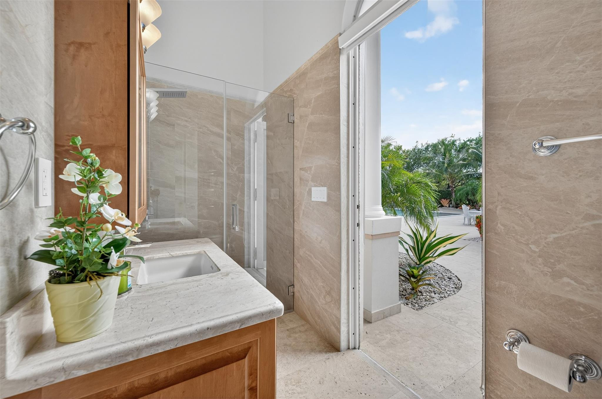 5801 Estates Drive