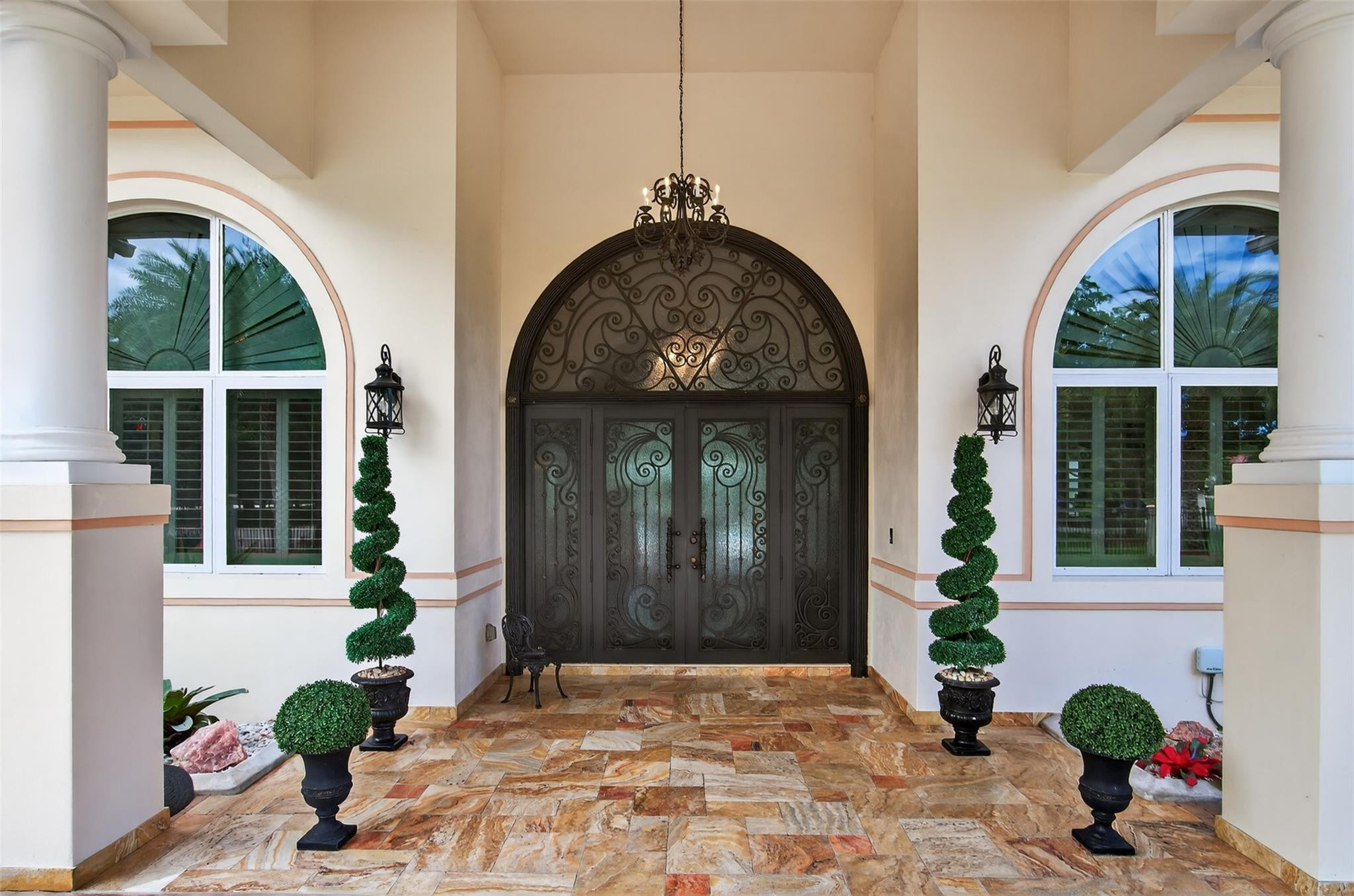 5801 Estates Drive