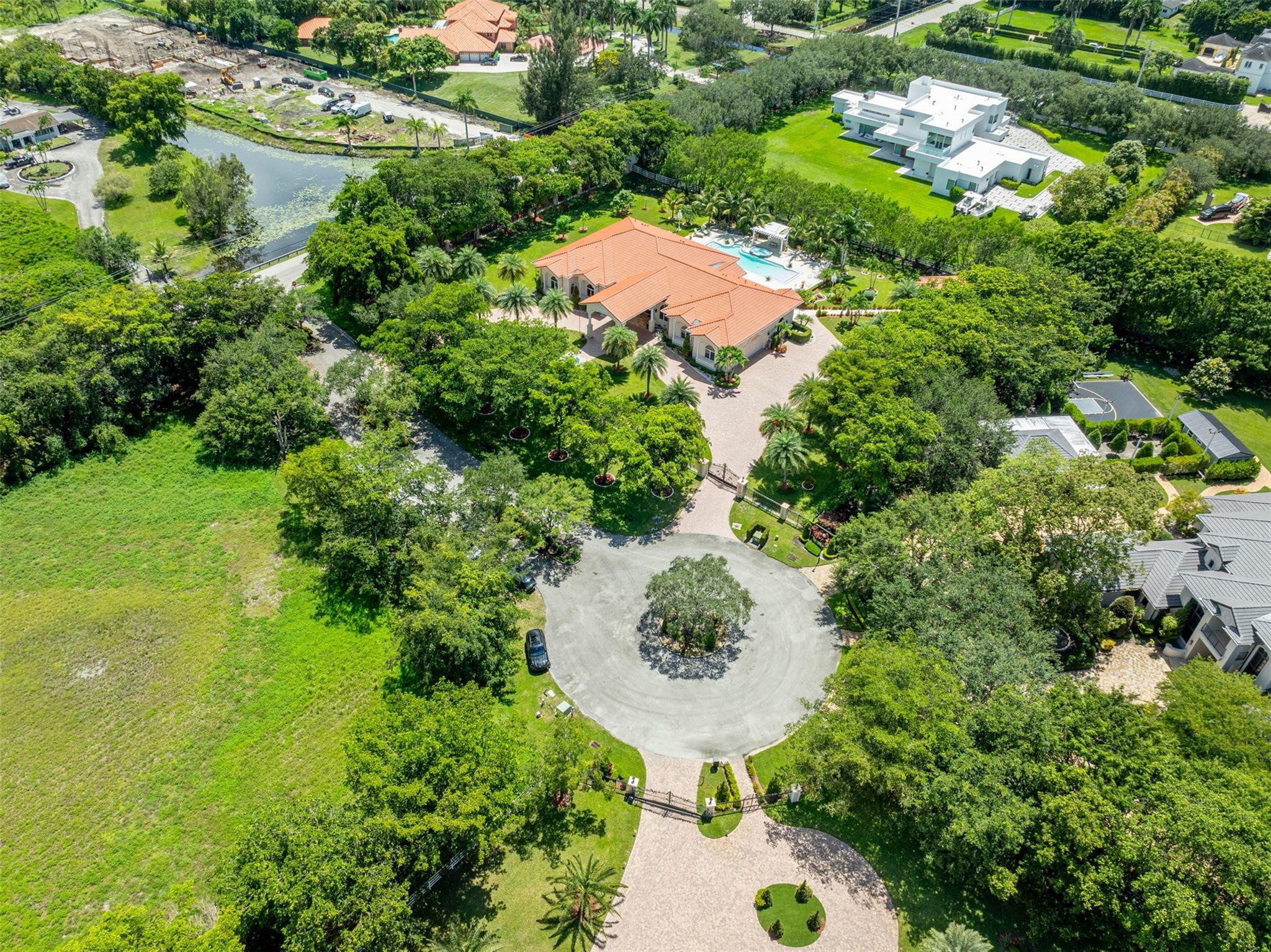 5801 Estates Drive