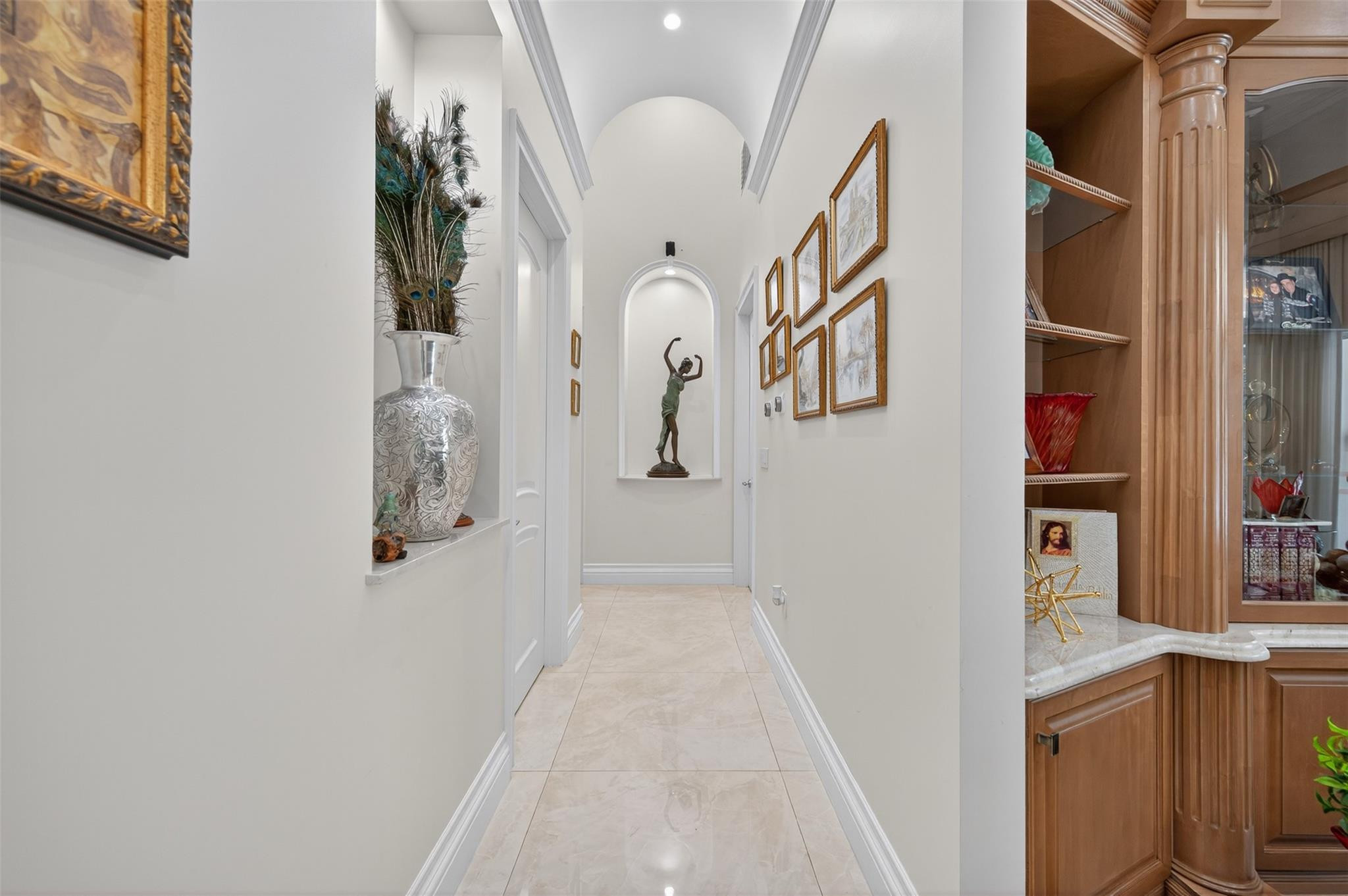 5801 Estates Drive