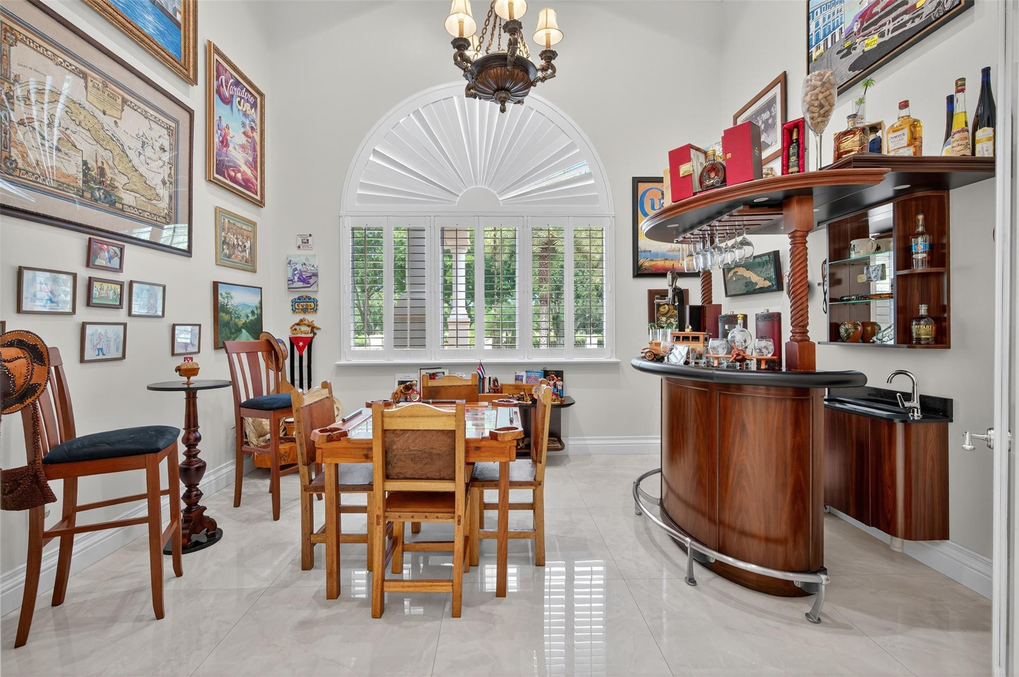 5801 Estates Drive