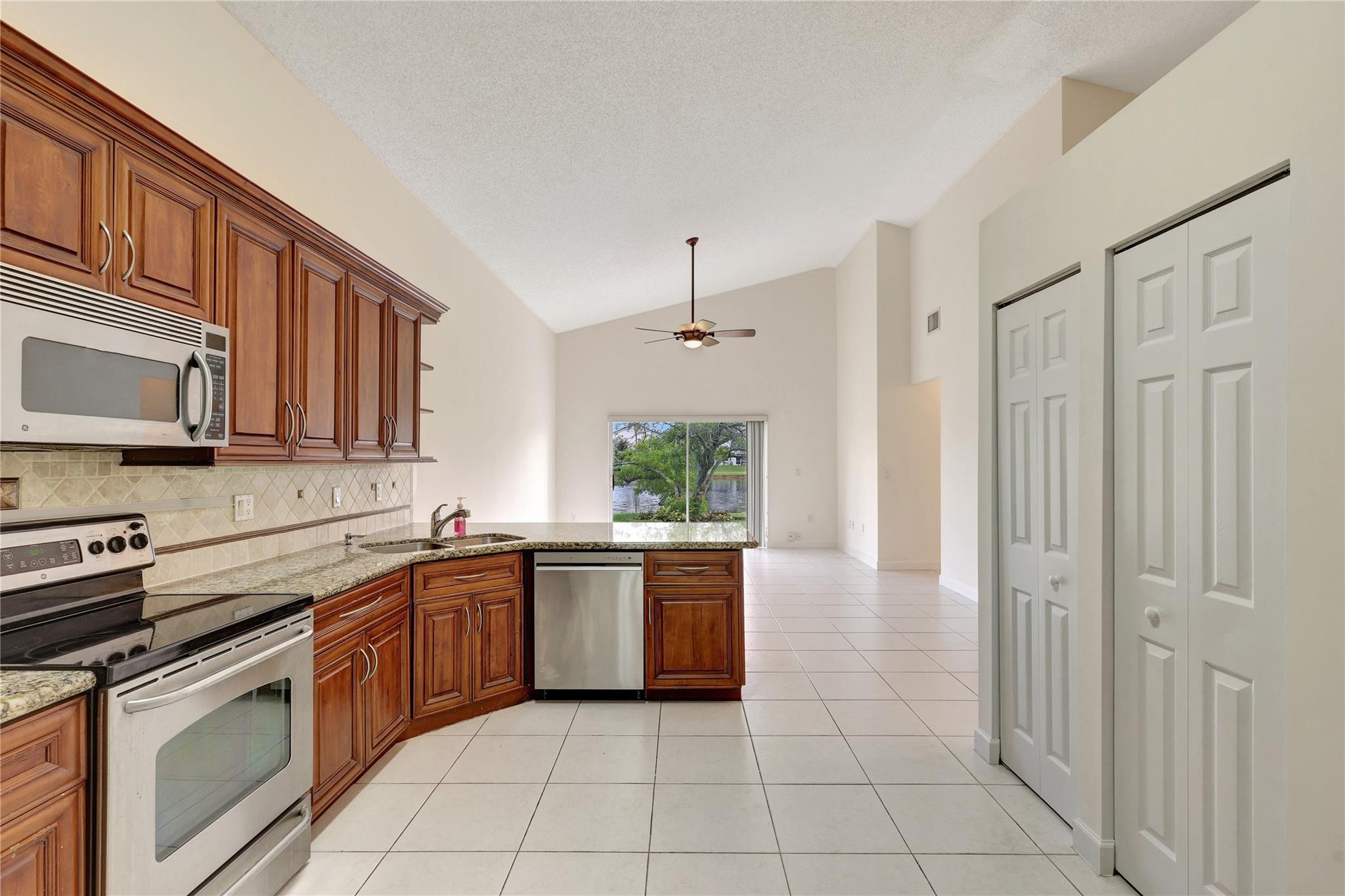 12121 NW 34th Street