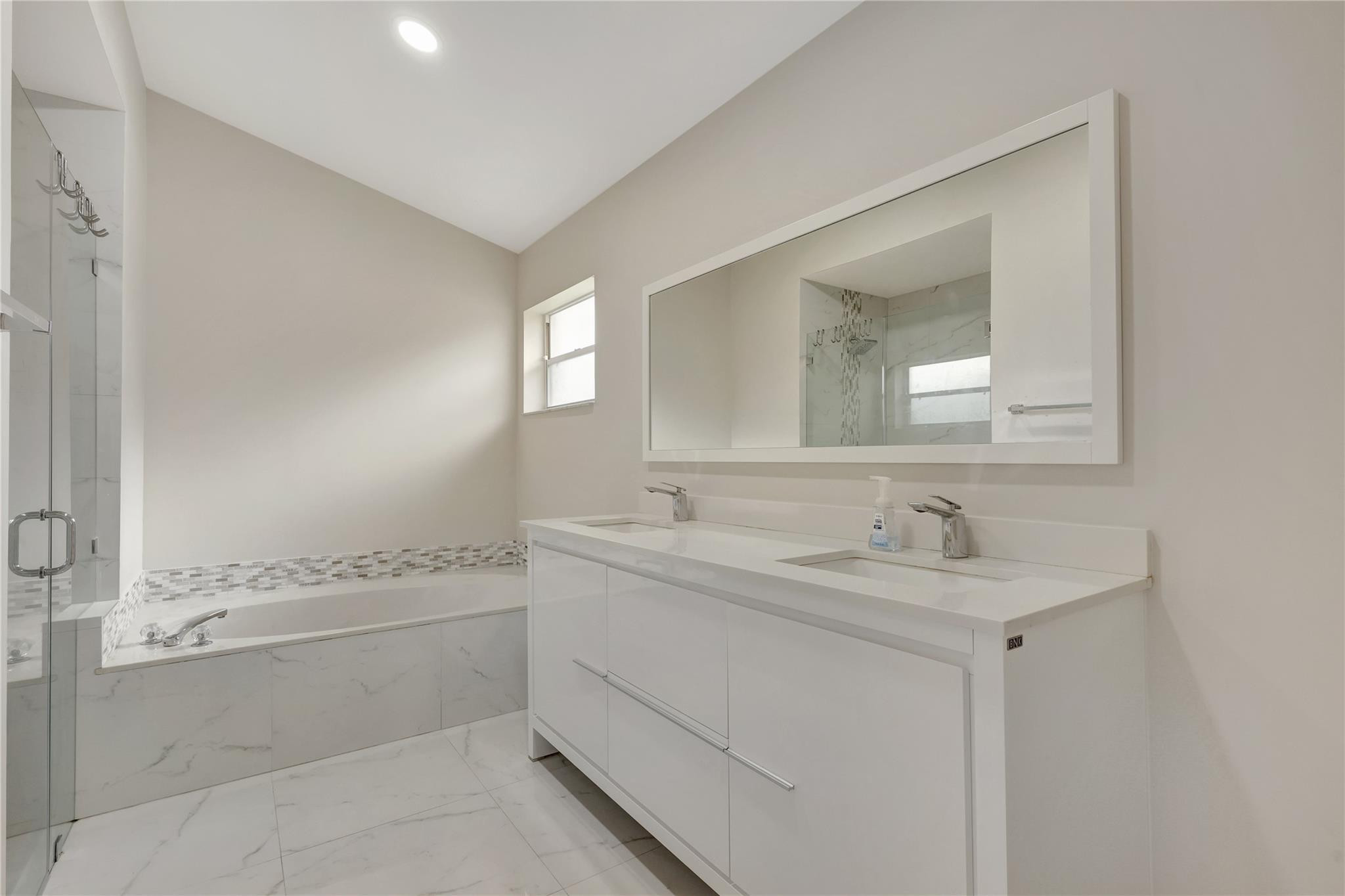 12121 NW 34th Street