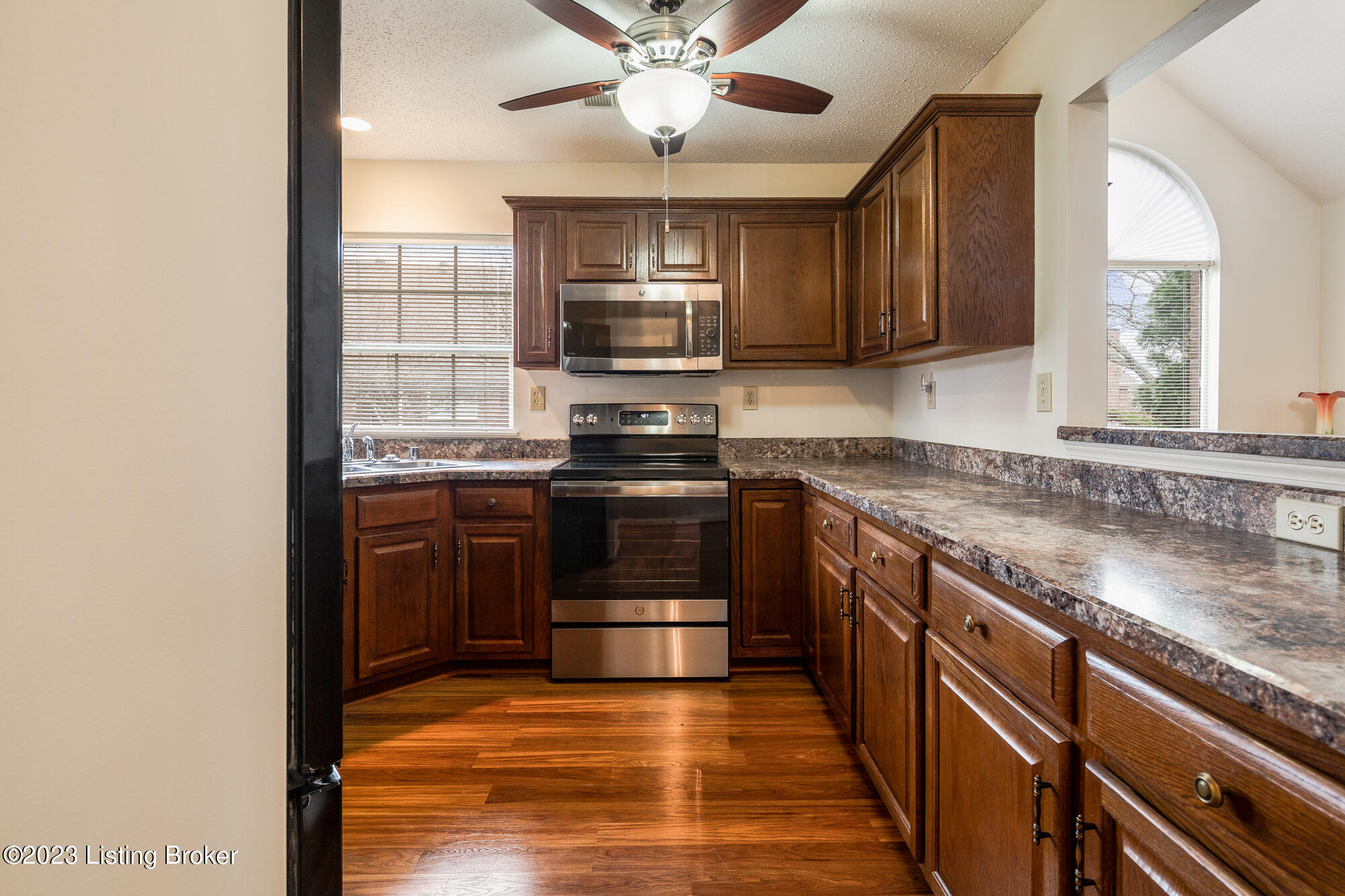 8002 Butler National Ct