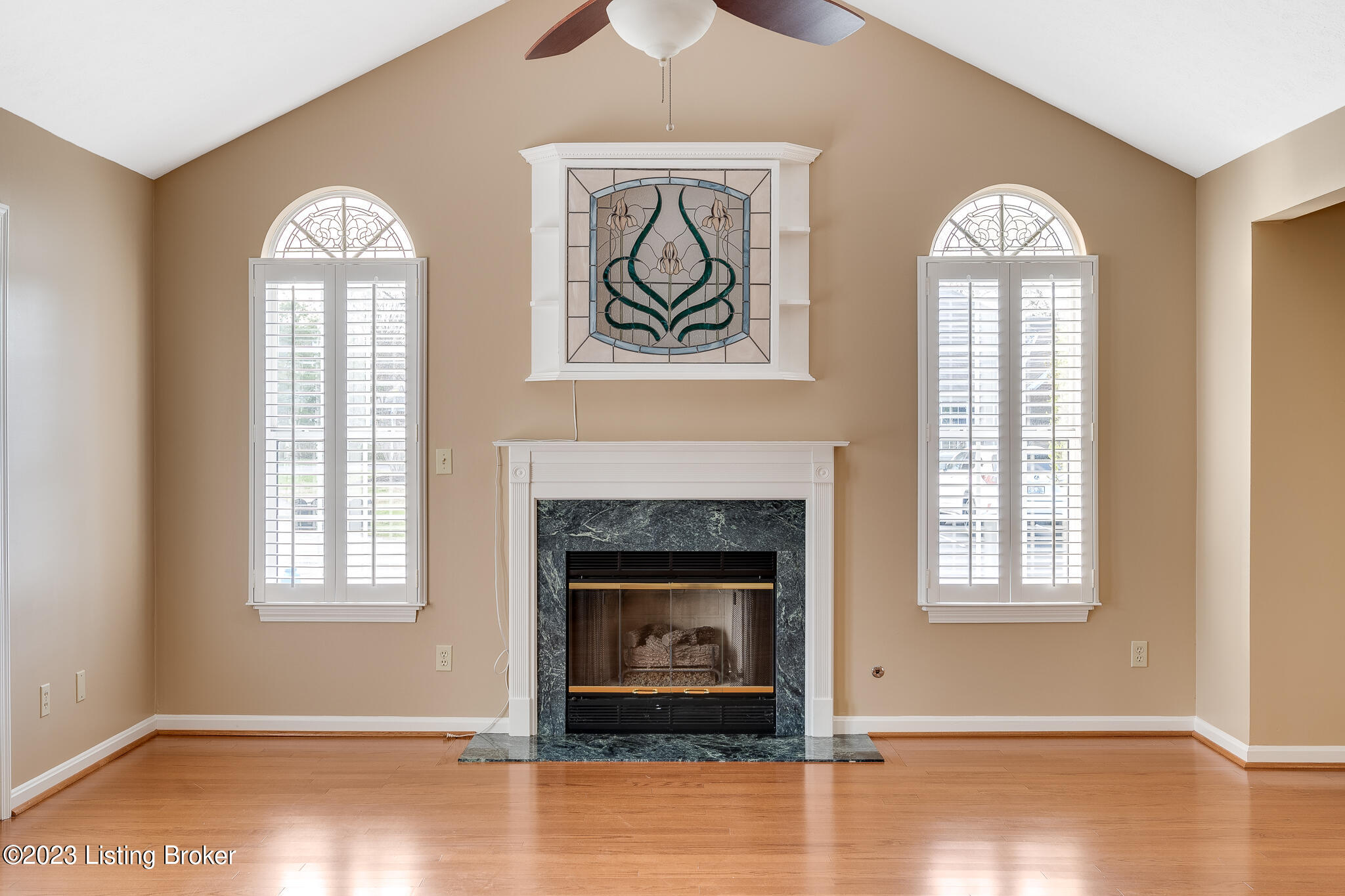 1108 Fox Glen Way