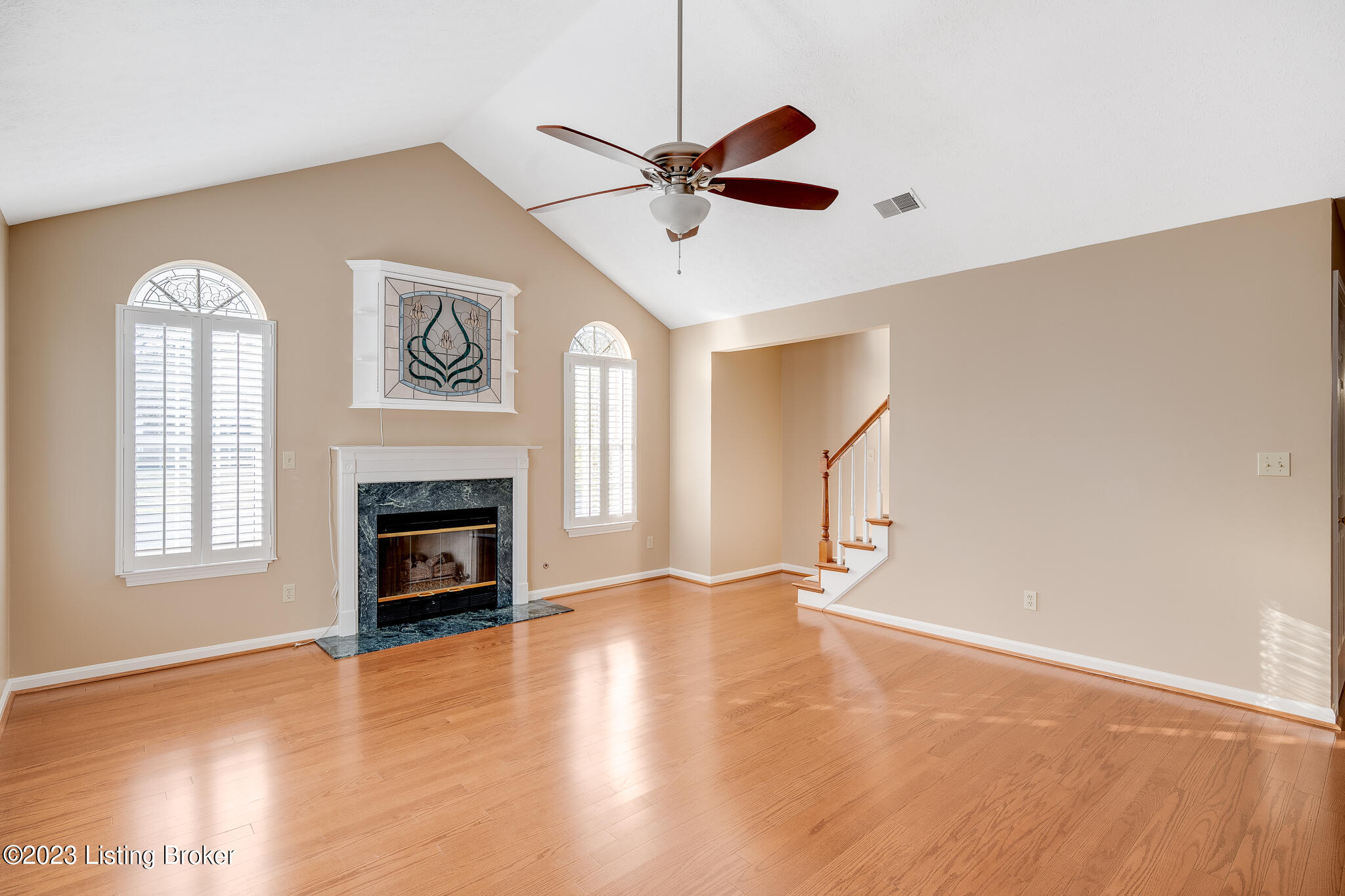 1108 Fox Glen Way