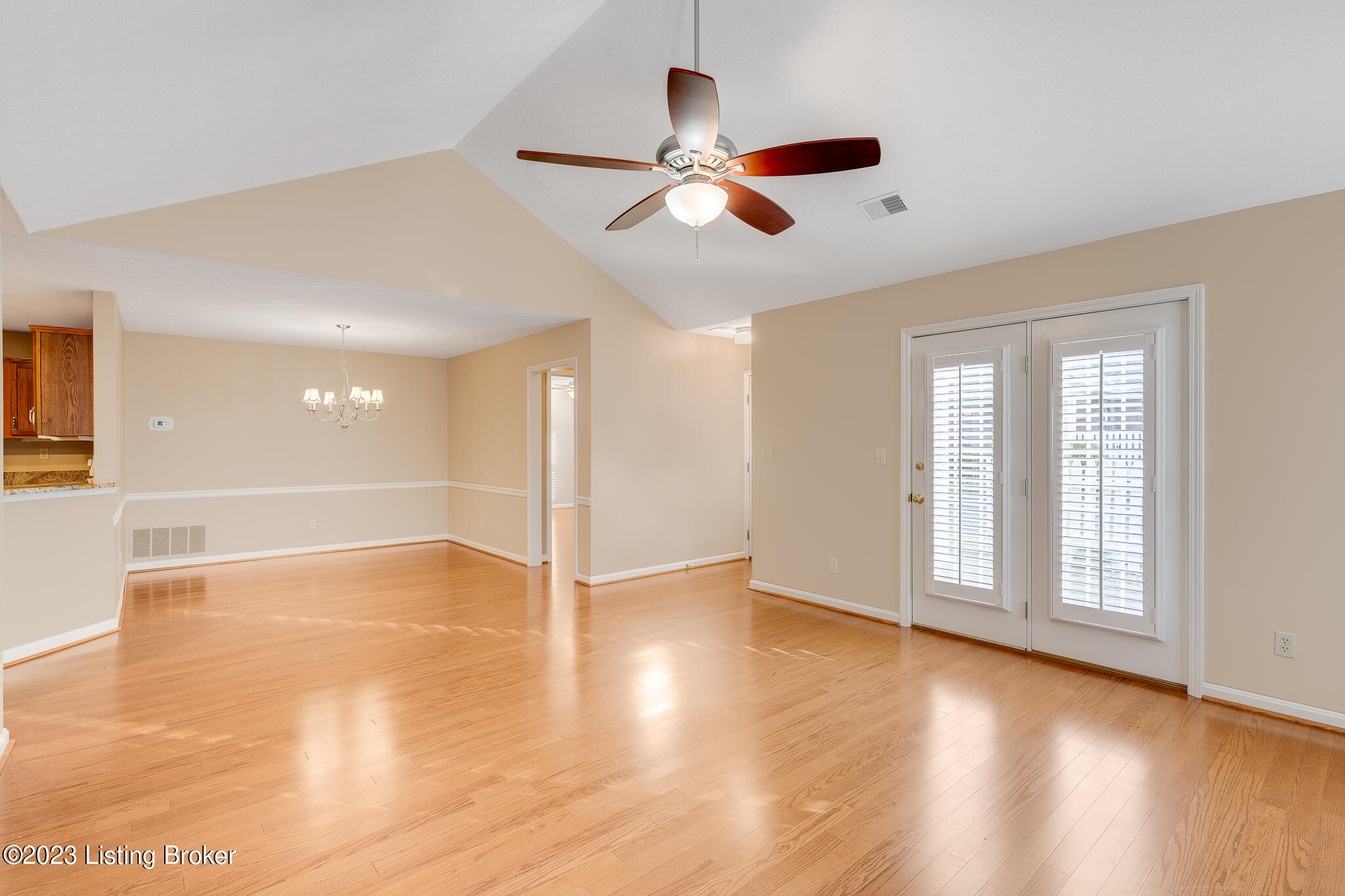 1108 Fox Glen Way