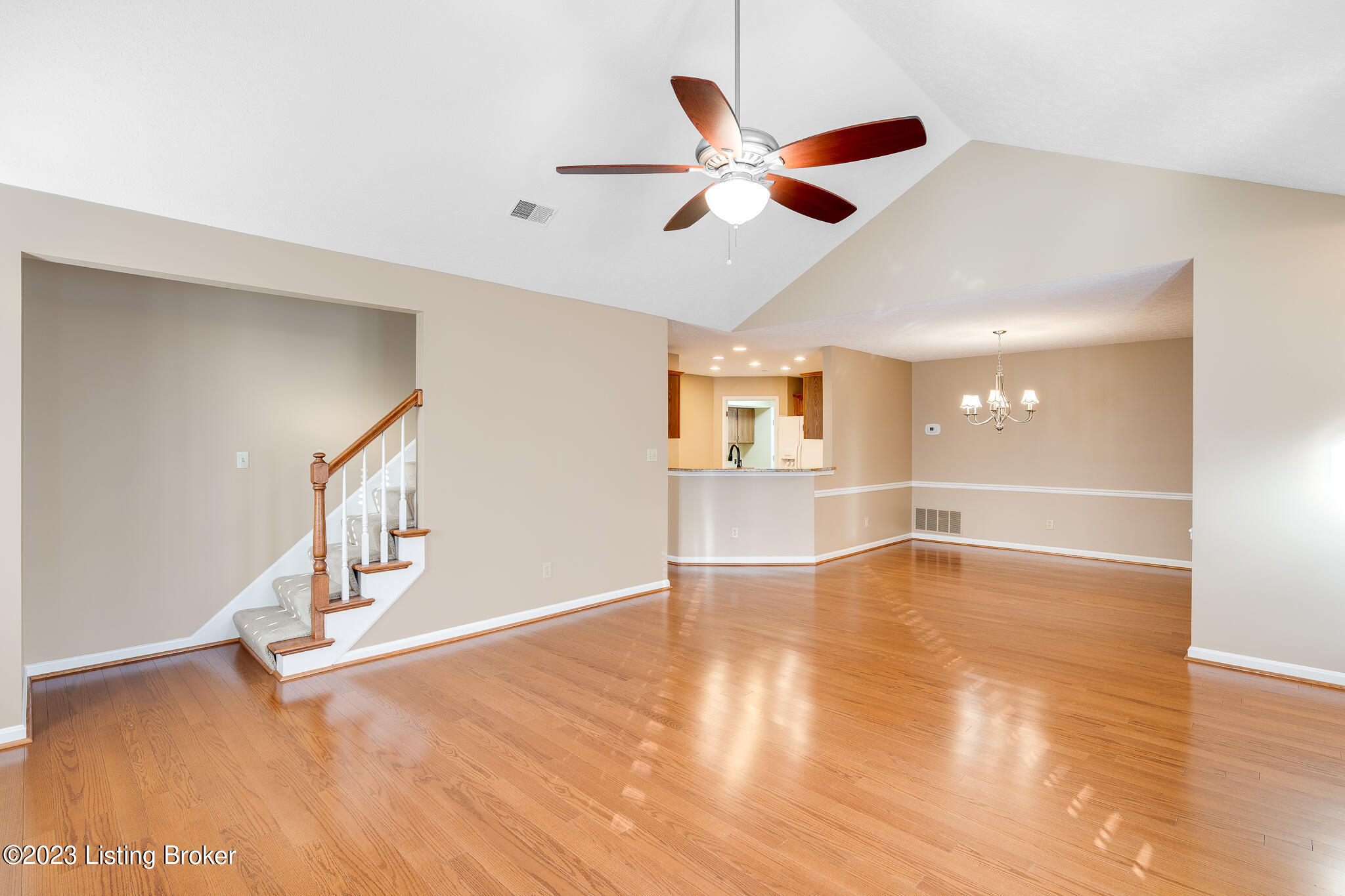 1108 Fox Glen Way