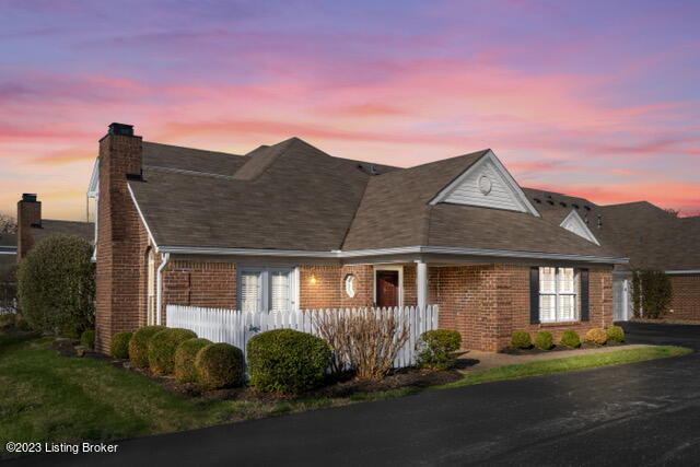 1108 Fox Glen Way
