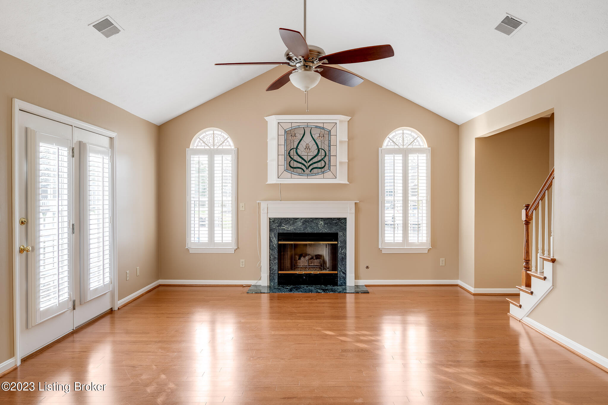 1108 Fox Glen Way