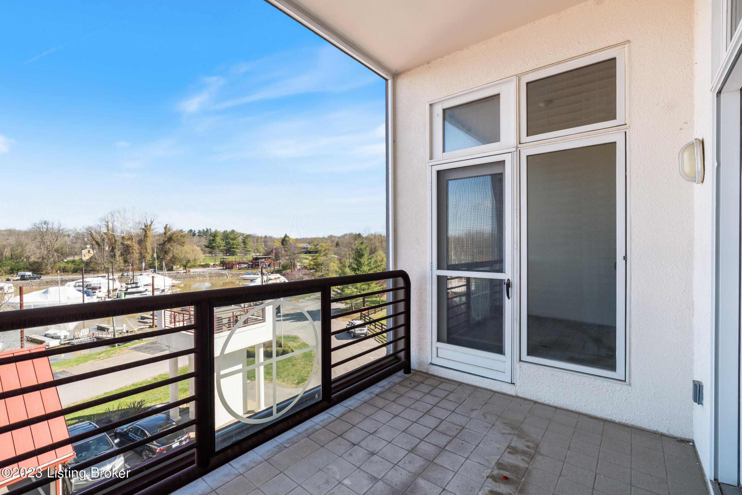 5403 Harbortown Cir