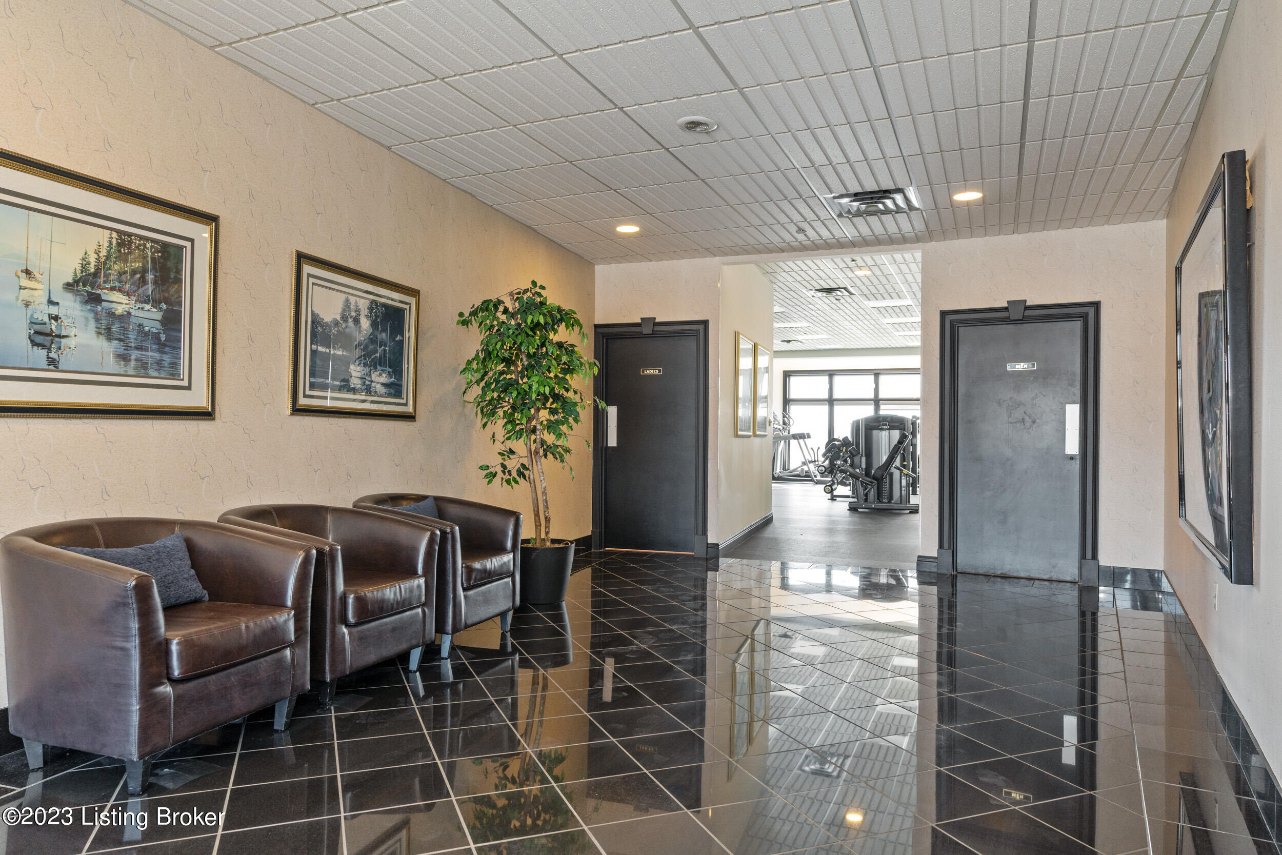 5403 Harbortown Cir