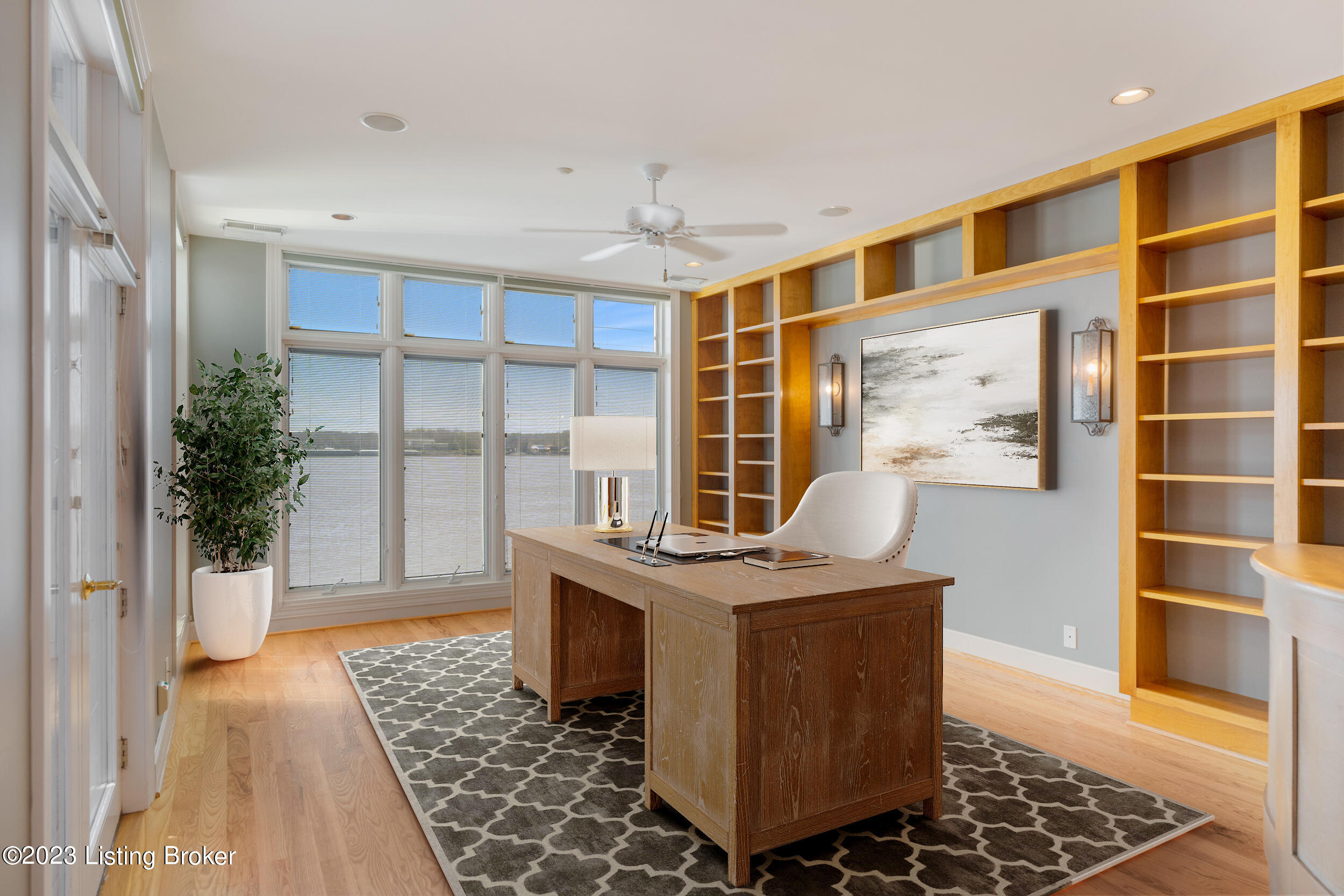 5403 Harbortown Cir