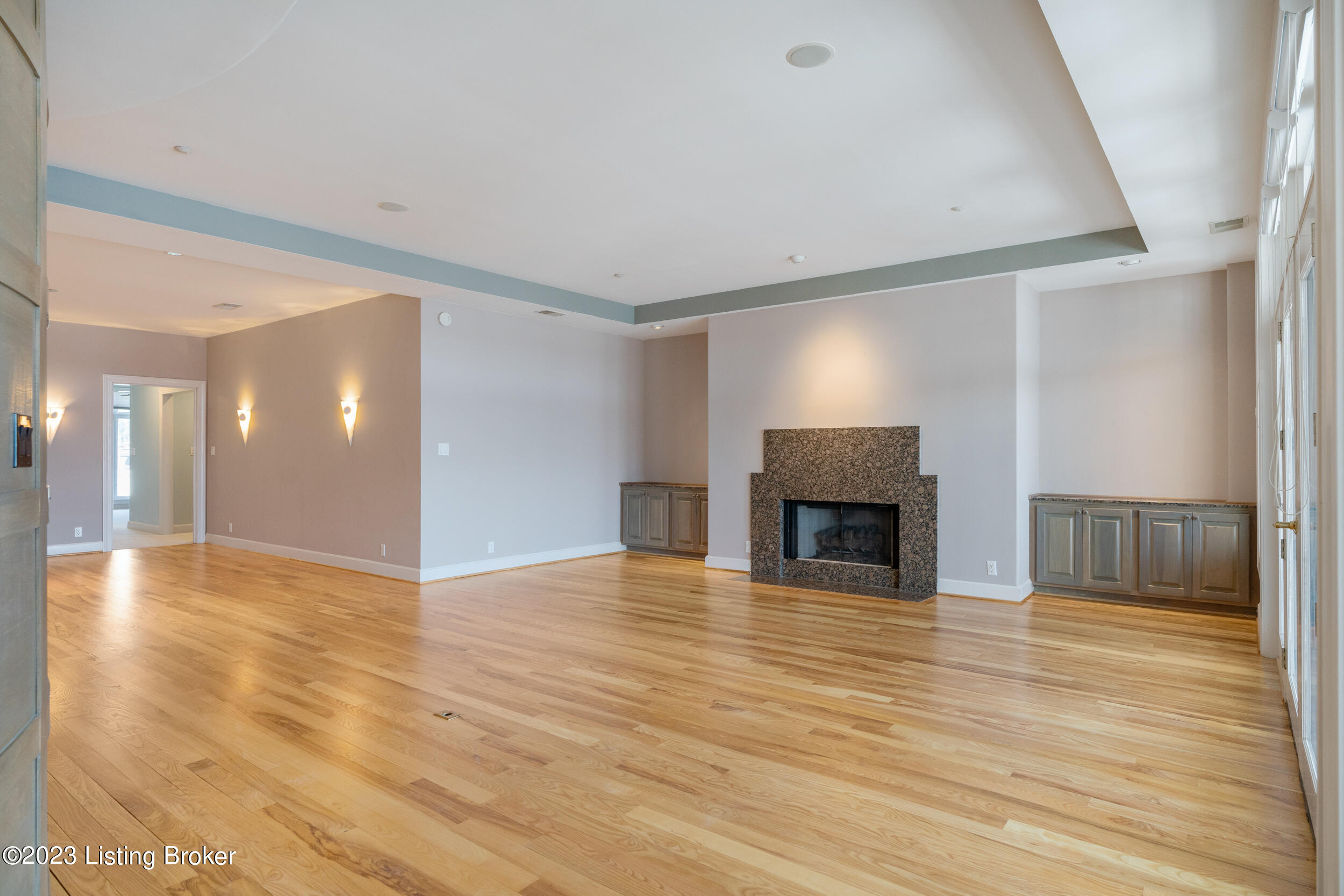5403 Harbortown Cir