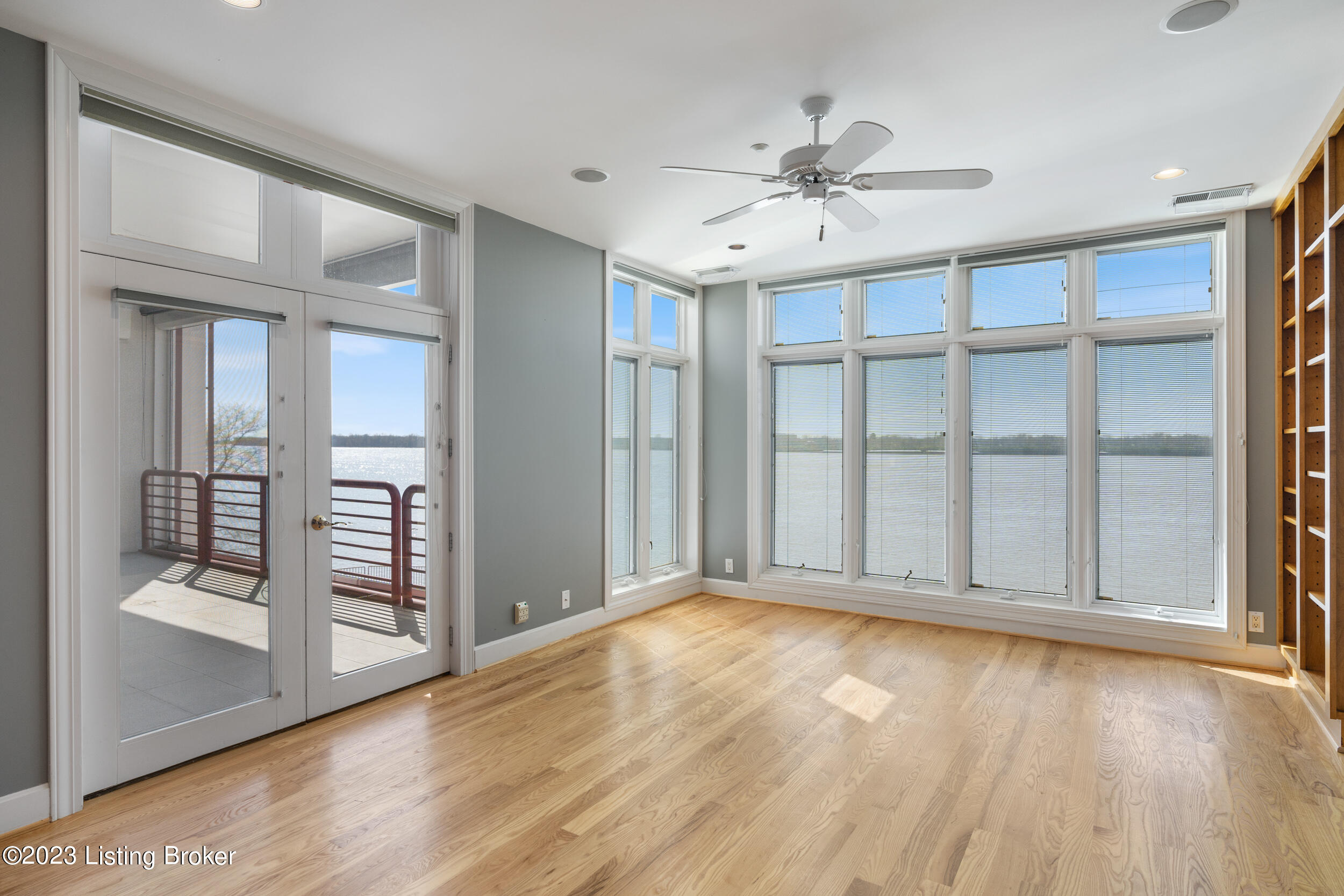 5403 Harbortown Cir