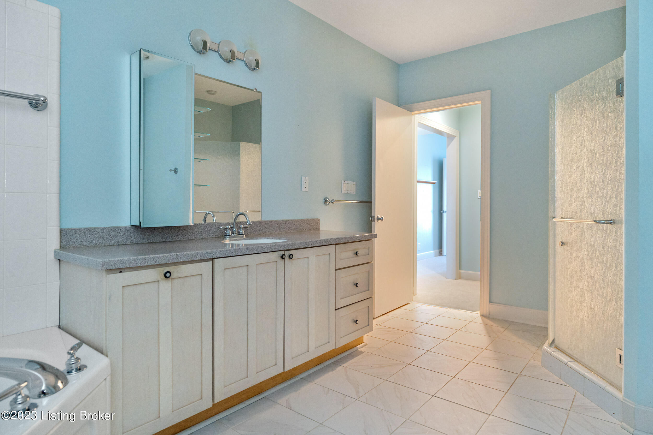5403 Harbortown Cir