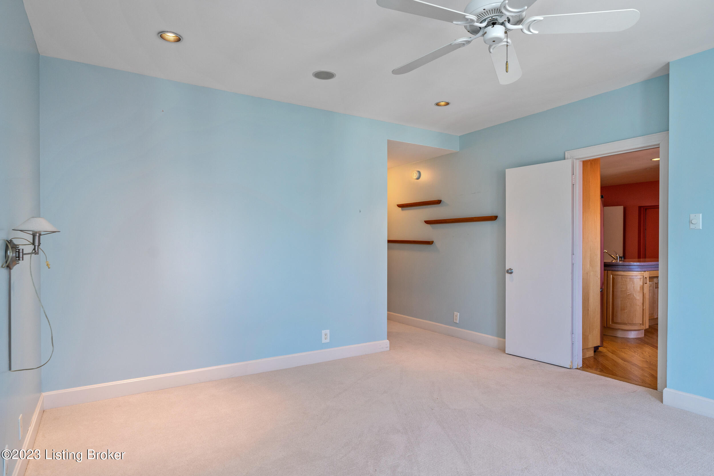 5403 Harbortown Cir