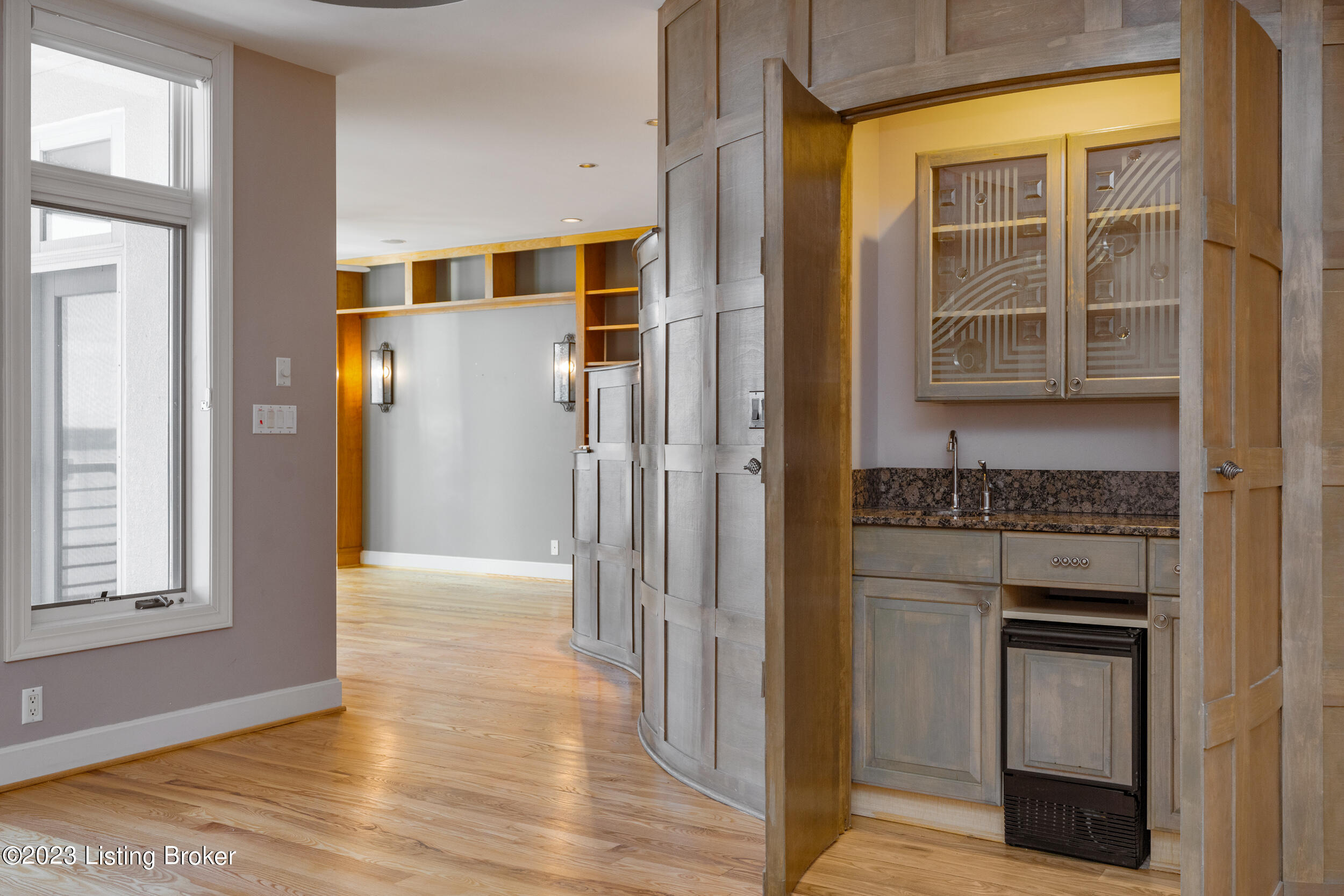 5403 Harbortown Cir