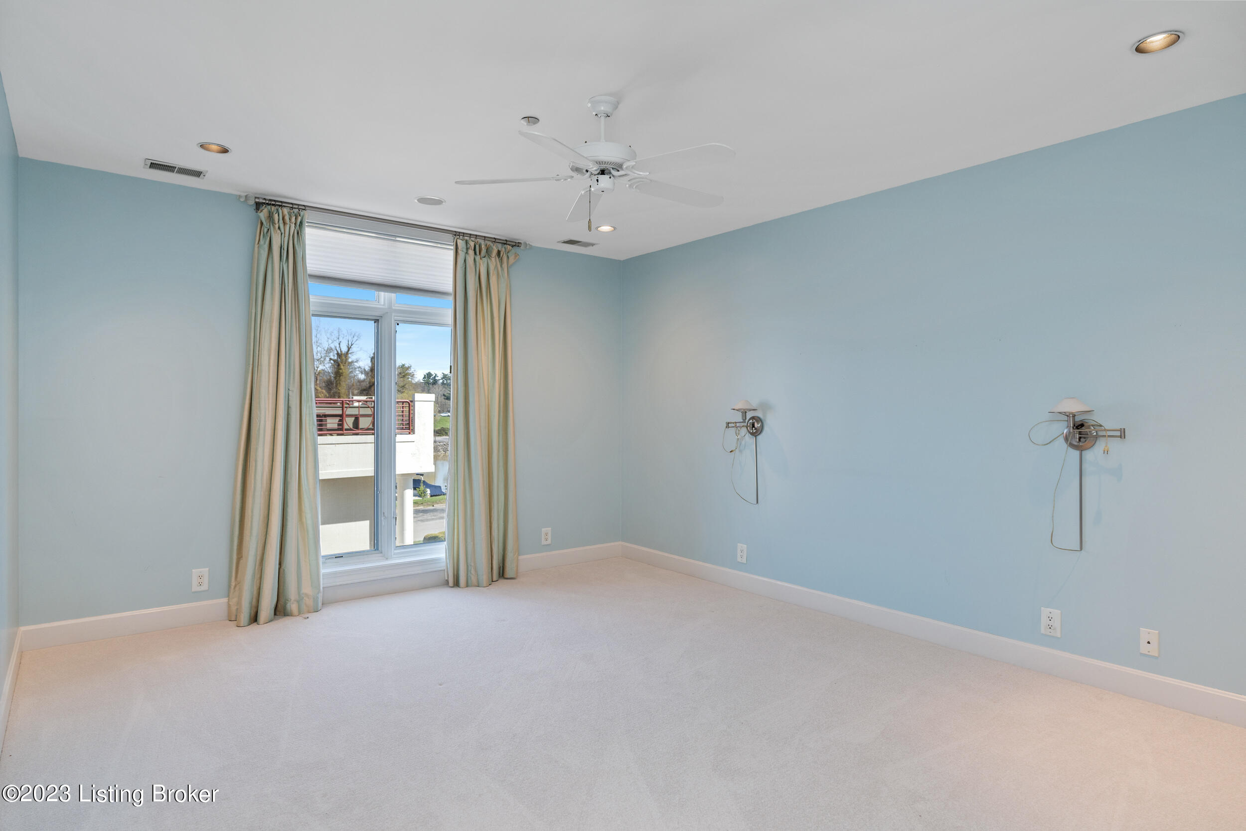 5403 Harbortown Cir